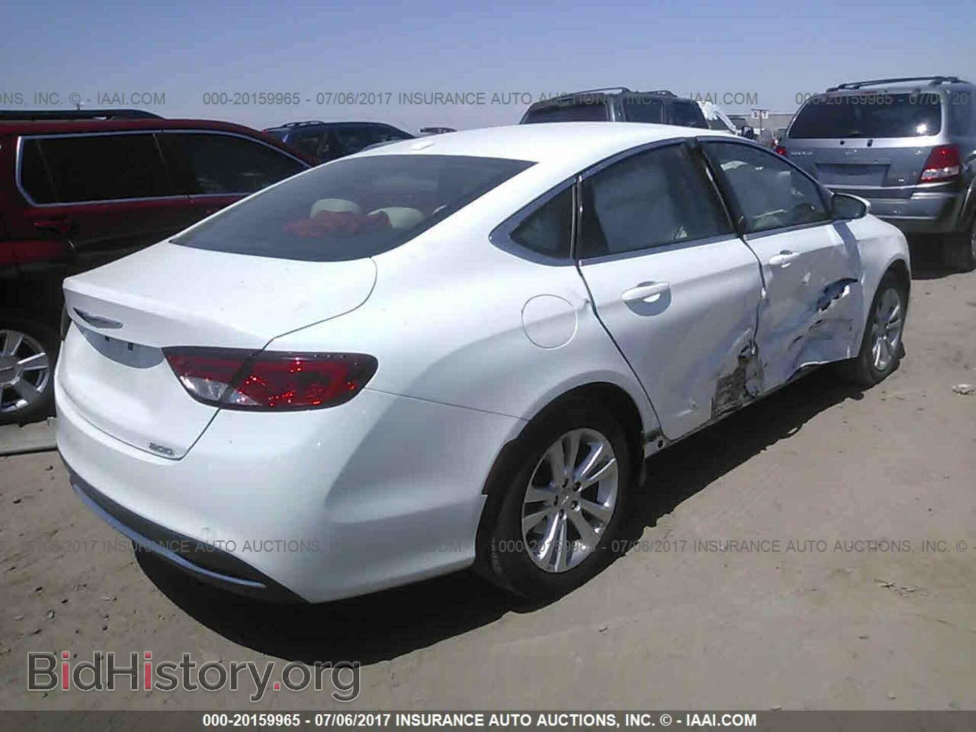 2015 Chrysler 200 - VIN: 1C3CCCAB1FN533402 - Фото 4
