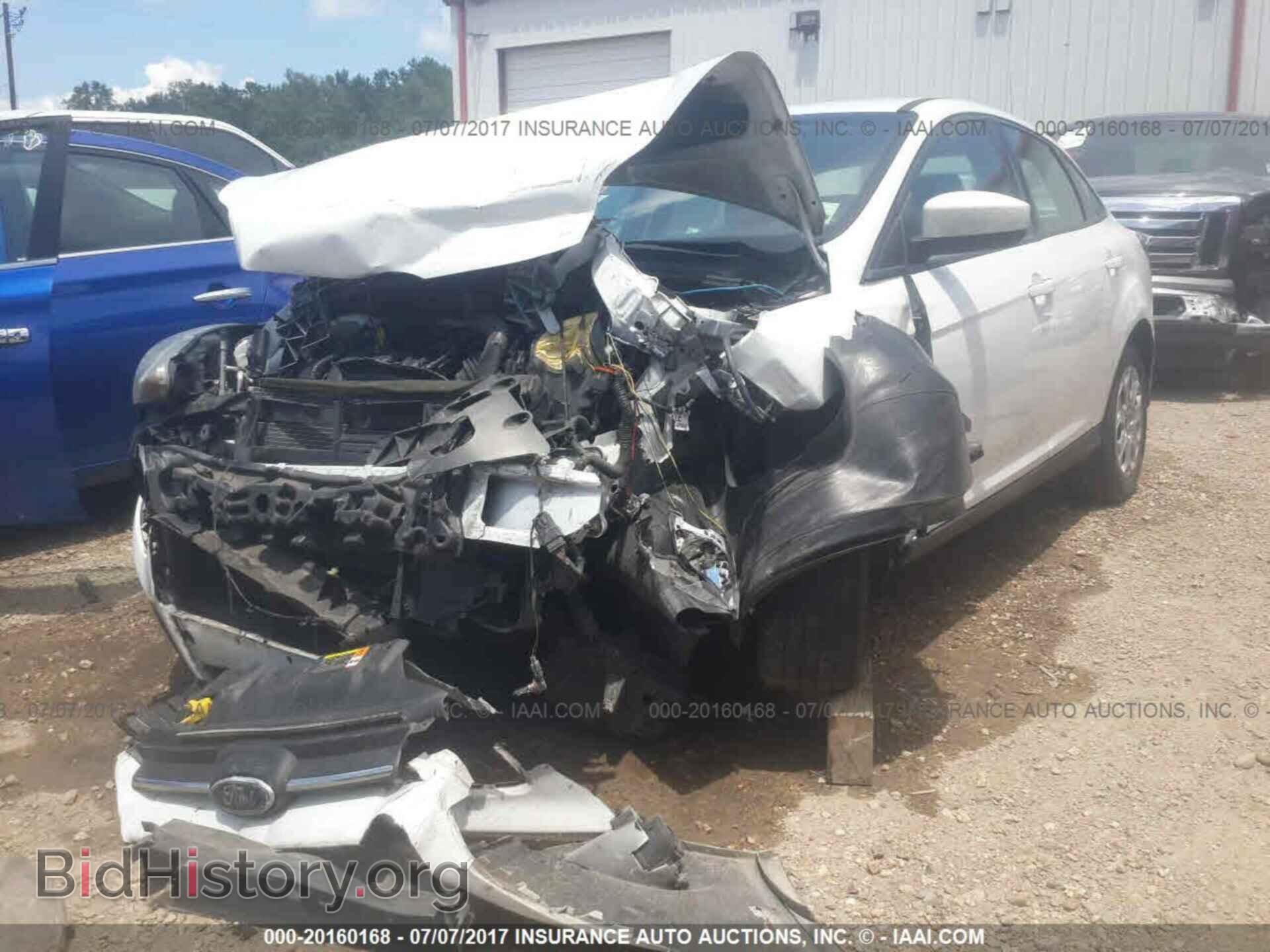 2012 Ford Focus - VIN: 1FAHP3F25CL164023 - Фото 2