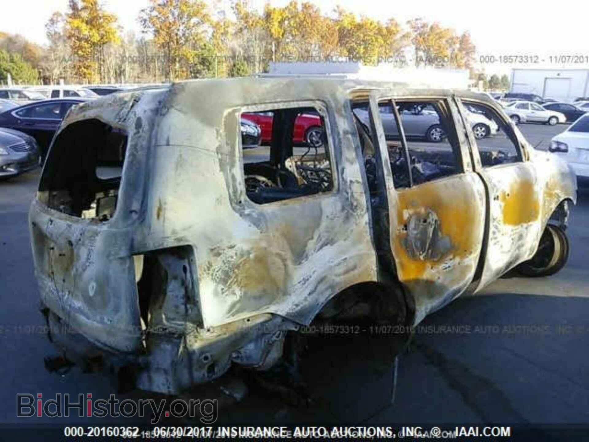 2011 Honda Pilot - VIN: 5FNYF4H24BB078557 - Фото 4