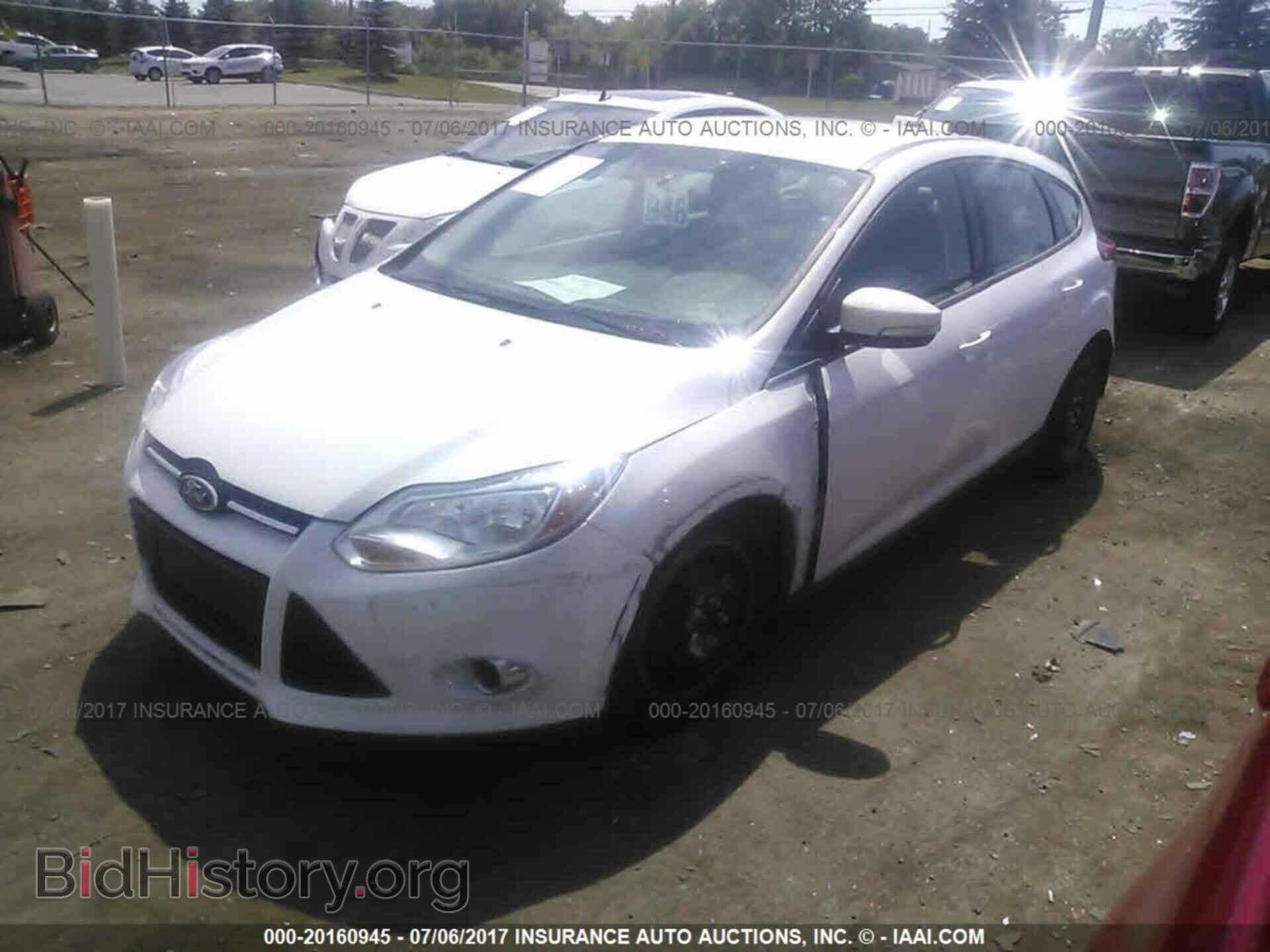 2012 Ford Focus - VIN: 1FAHP3K22CL434542 - Photo 2