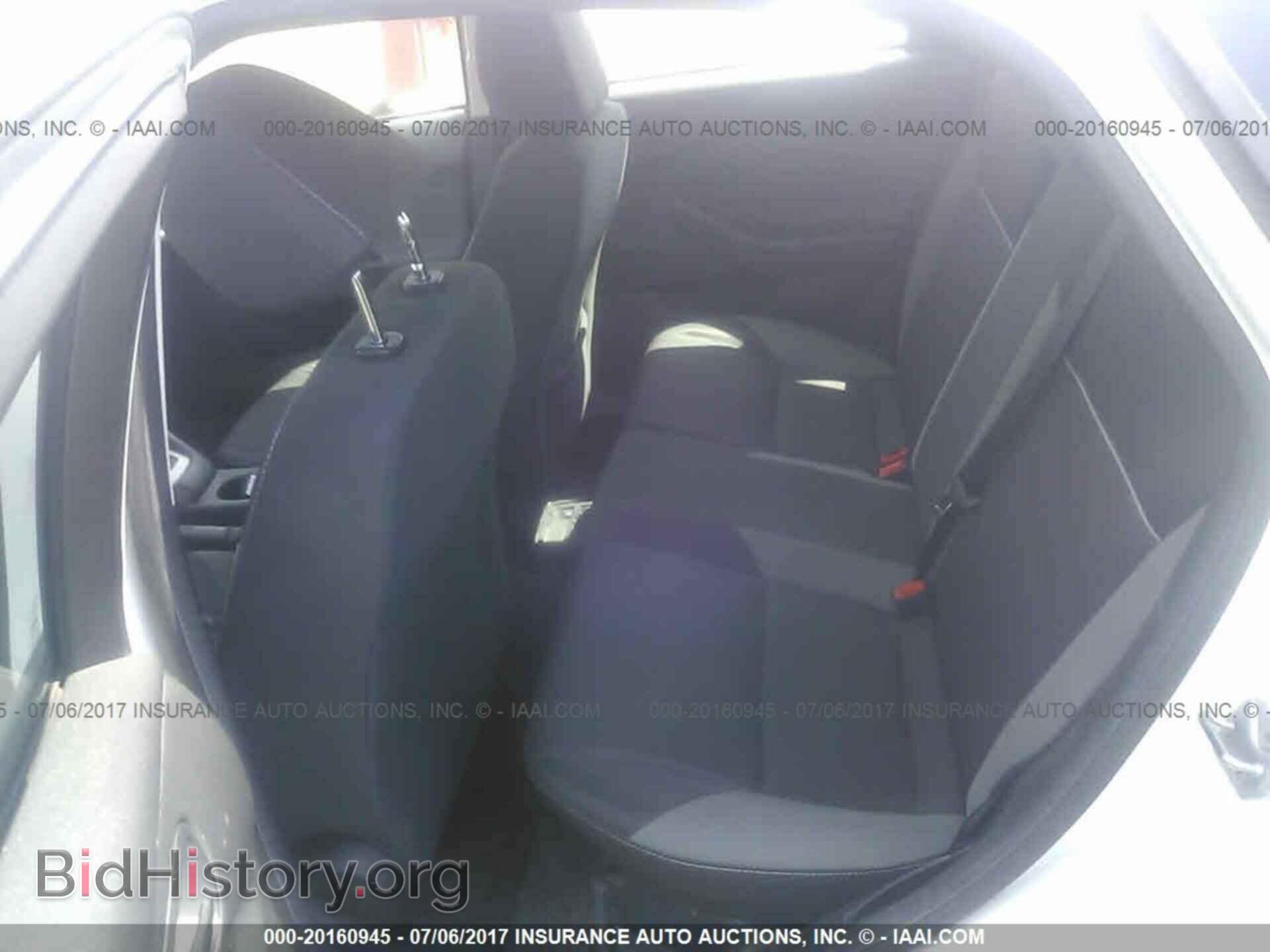 2012 Ford Focus - VIN: 1FAHP3K22CL434542 - Photo 8