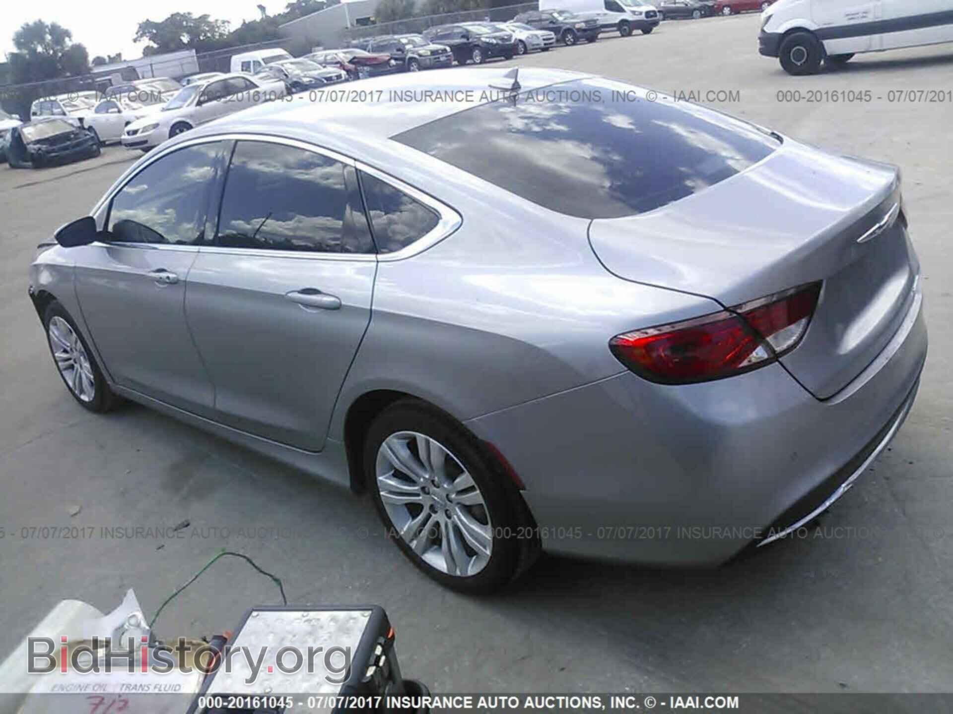 2015 Chrysler 200 - VIN: 1C3CCCAB0FN755221 - Photo 3