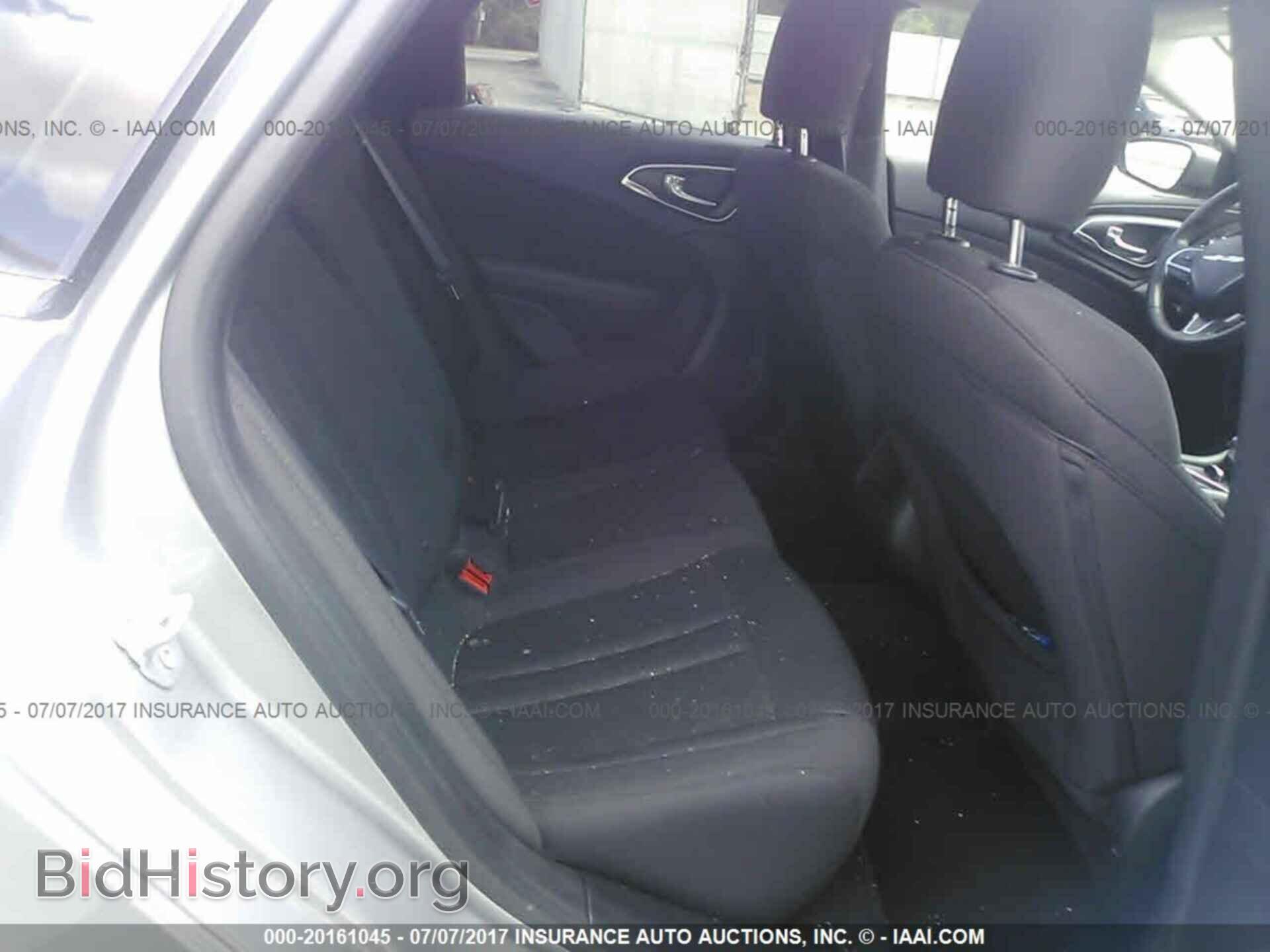 2015 Chrysler 200 - VIN: 1C3CCCAB0FN755221 - Photo 8