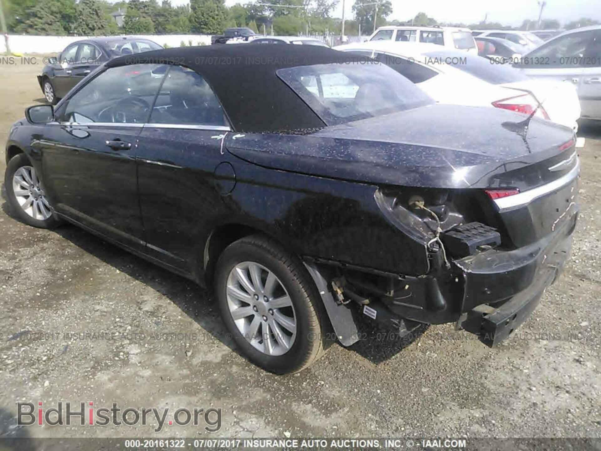 2012 Chrysler 200 - VIN: 1C3BCBEB5CN215570 - Photo 3
