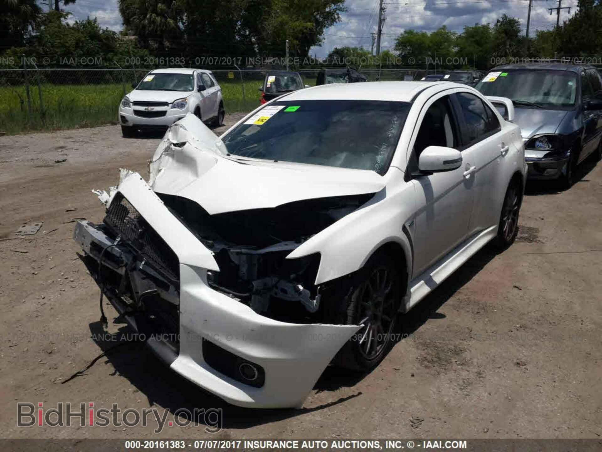 2015 Mitsubishi Lancer - VIN: JA32W8FVXFU025576 - Фото 2