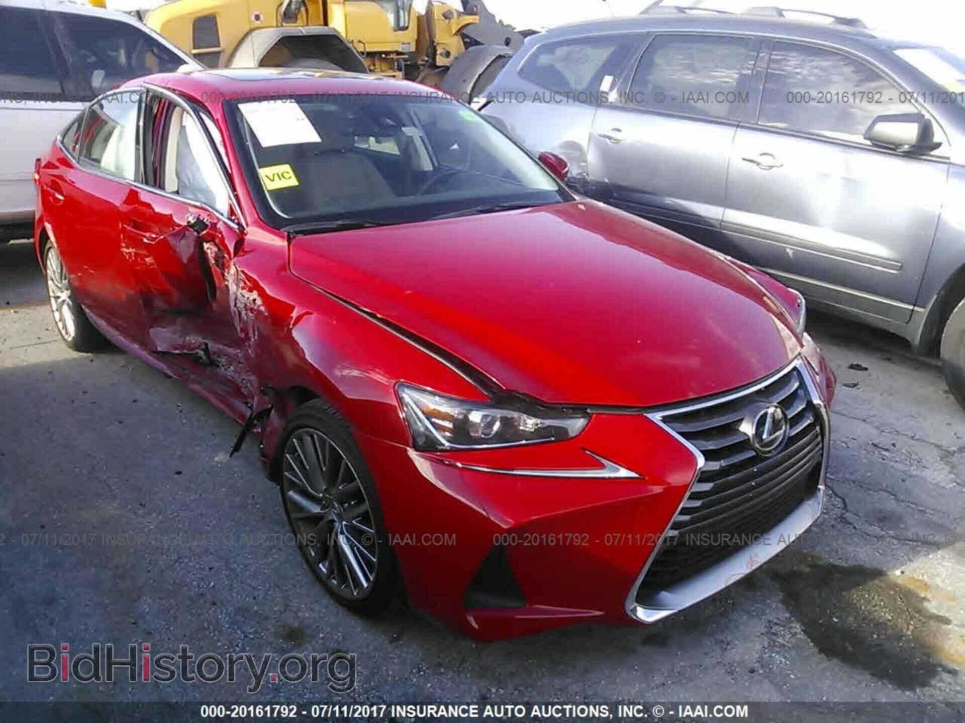 Photo JTHBA1D23H5045695 - Lexus Is 2017