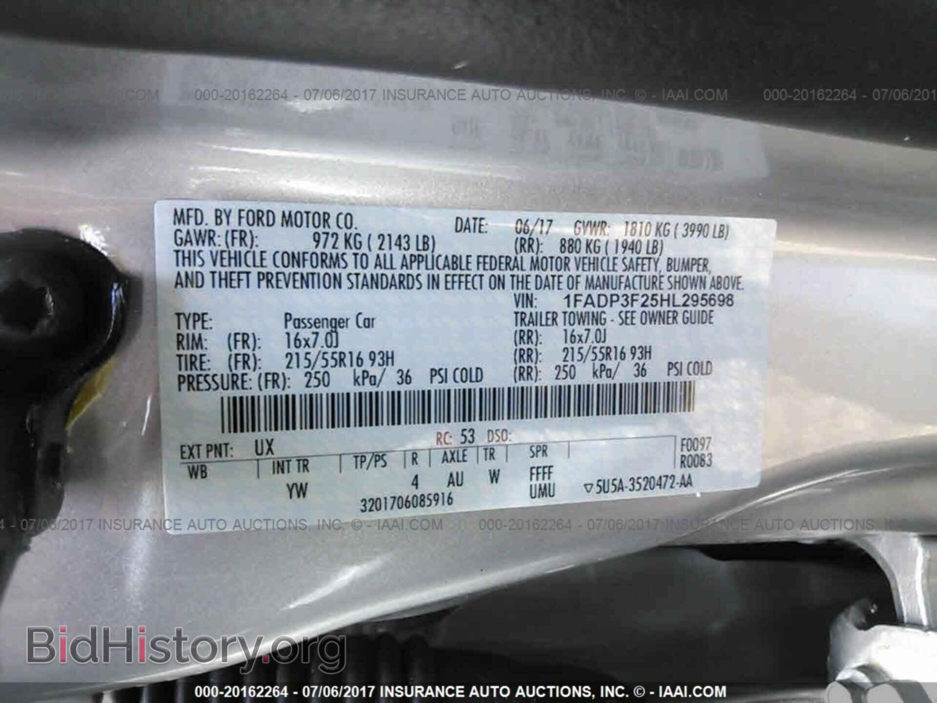 2017 Ford Focus - VIN: 1FADP3F25HL295698 - Photo 9
