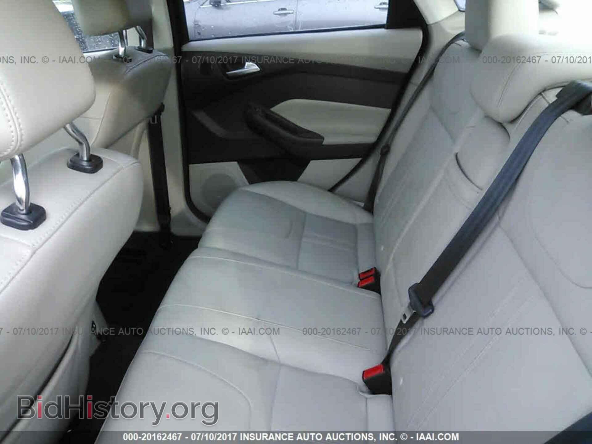 2012 Ford Focus - VIN: 1FAHP3H25CL266581 - Фото 8
