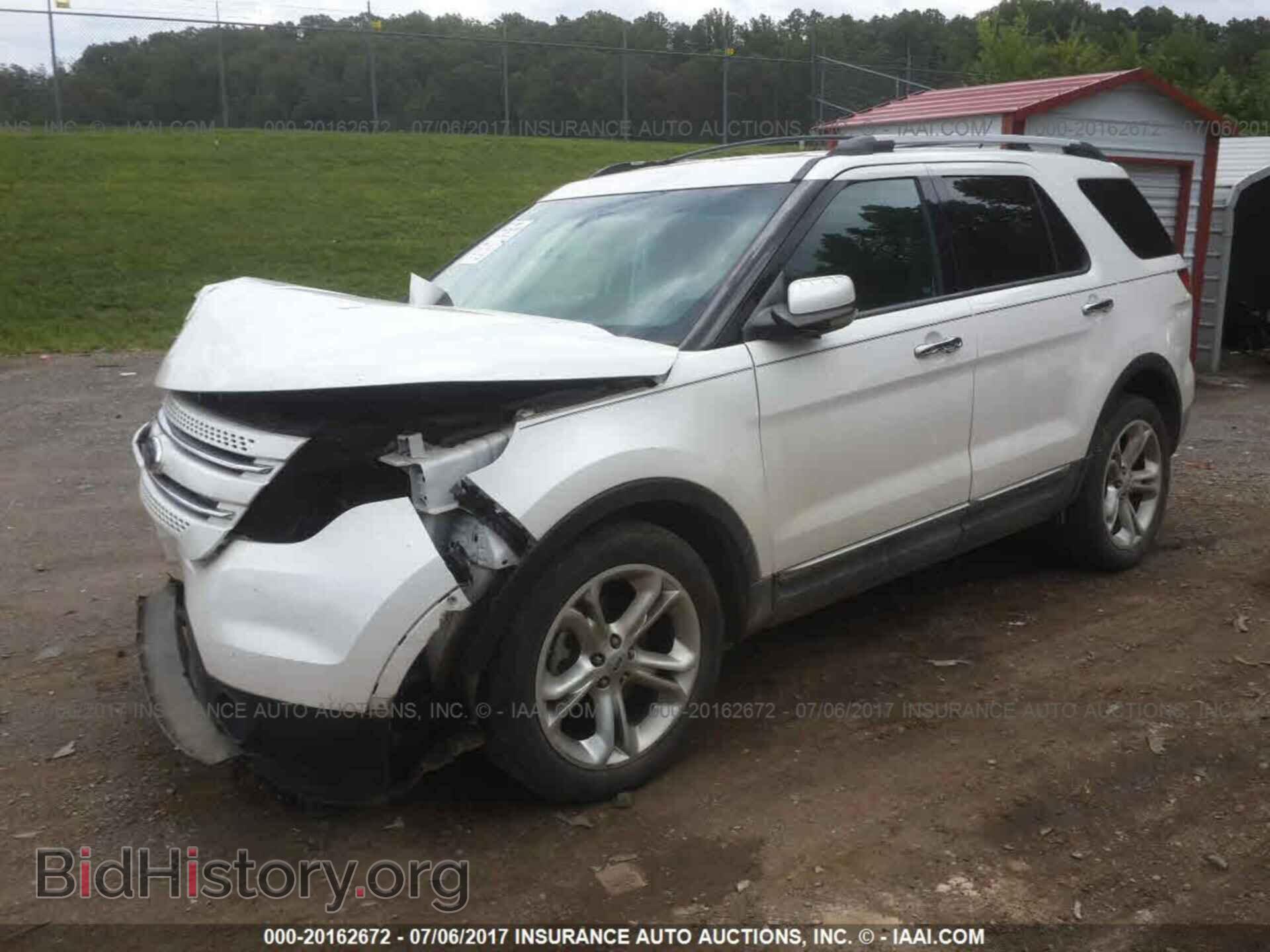 2011 Ford Explorer - VIN: 1FMHK7F88BGA85968 - Photo 2