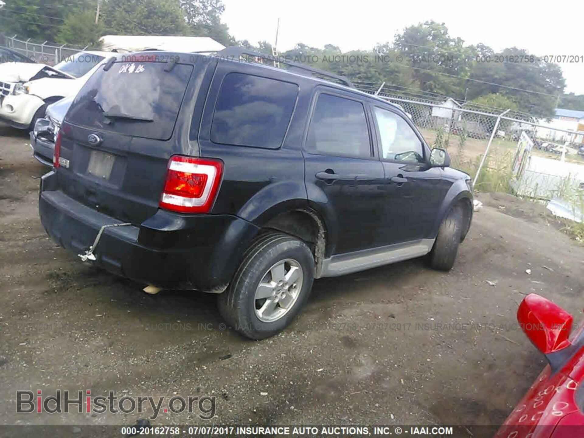 2011 Ford Escape - VIN: 1FMCU9D74BKA63005 - Фото 4