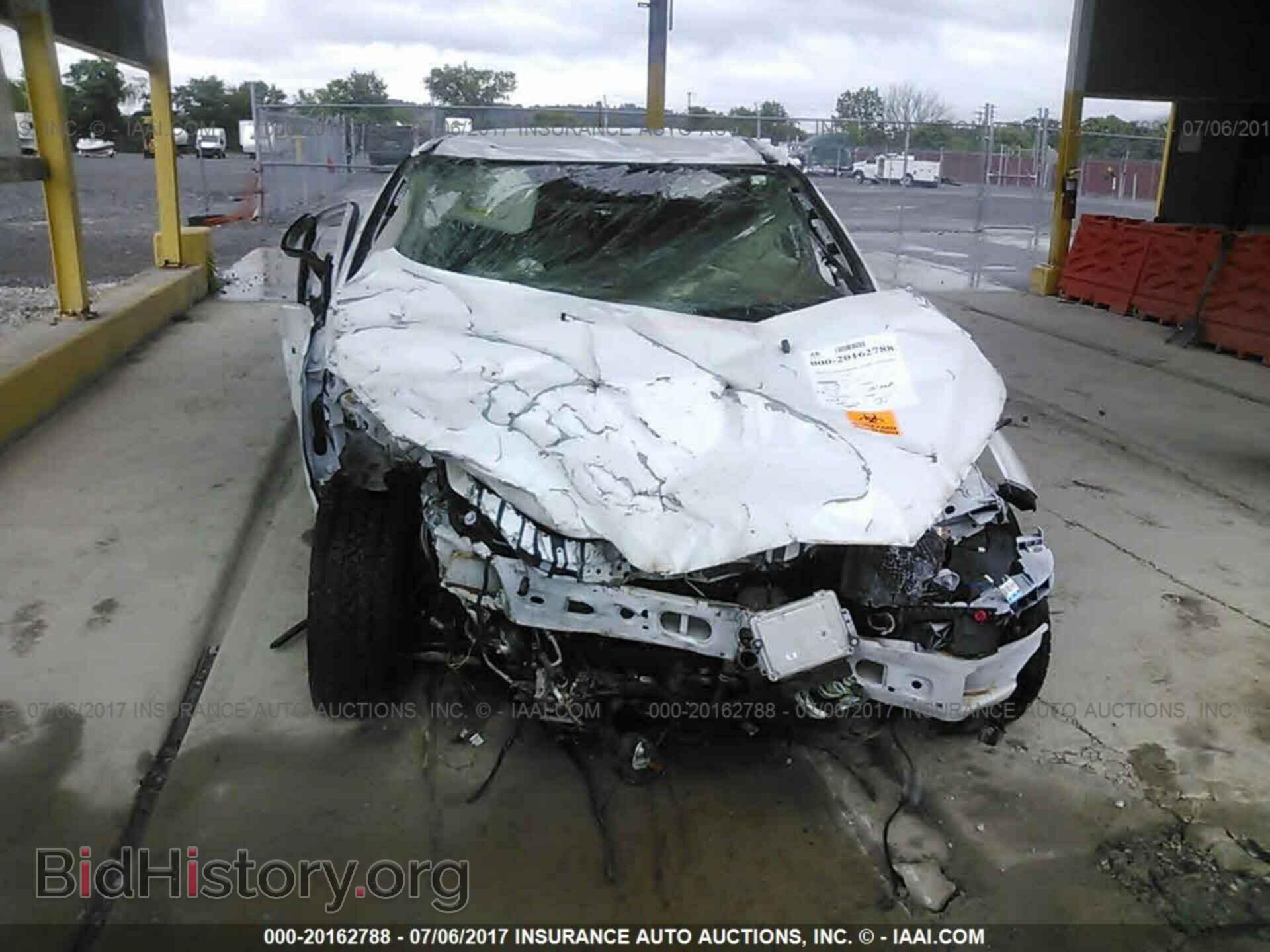 2015 Ford Focus - VIN: 1FADP3F21FL372452 - Photo 6