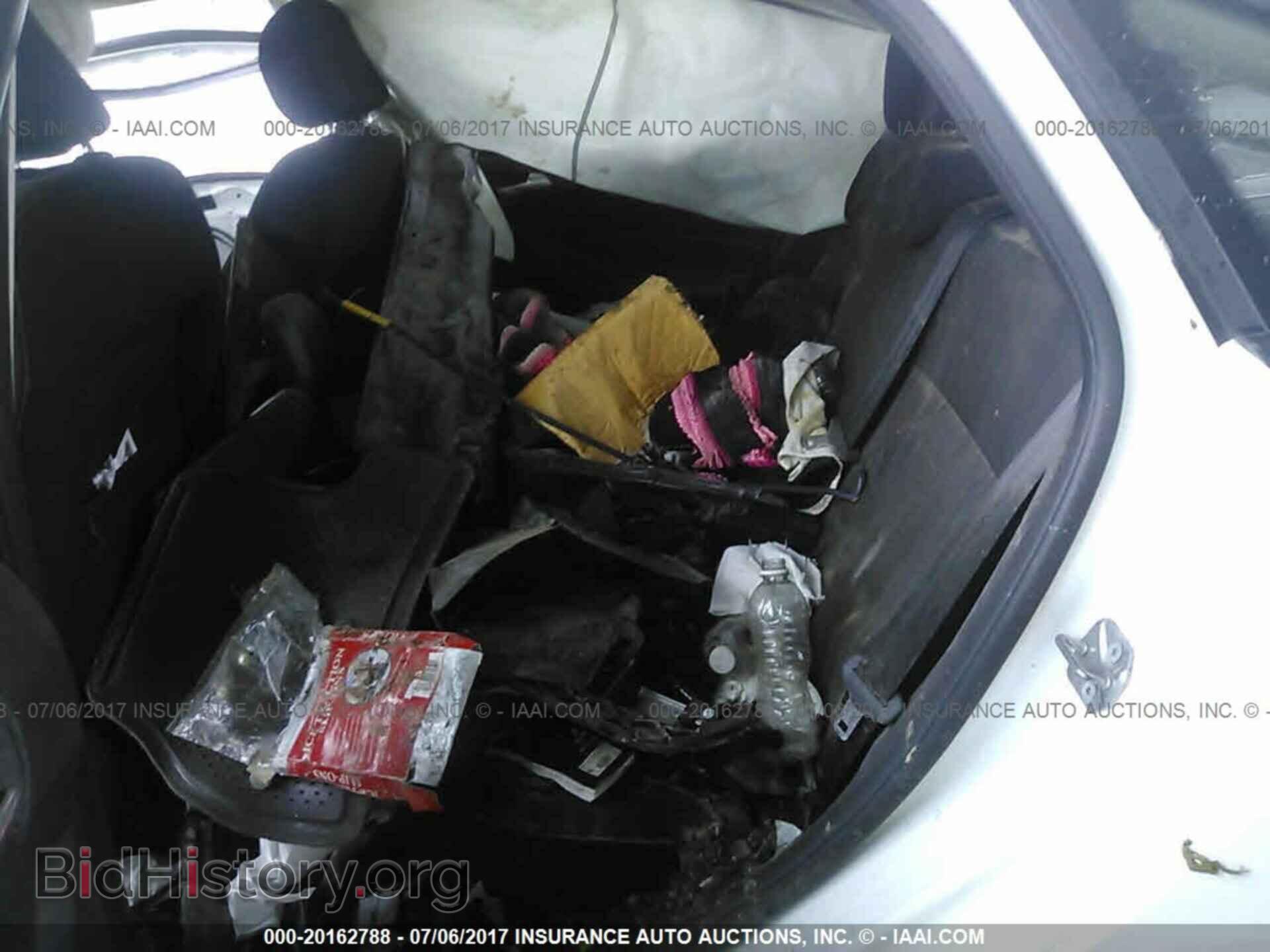 2015 Ford Focus - VIN: 1FADP3F21FL372452 - Photo 8