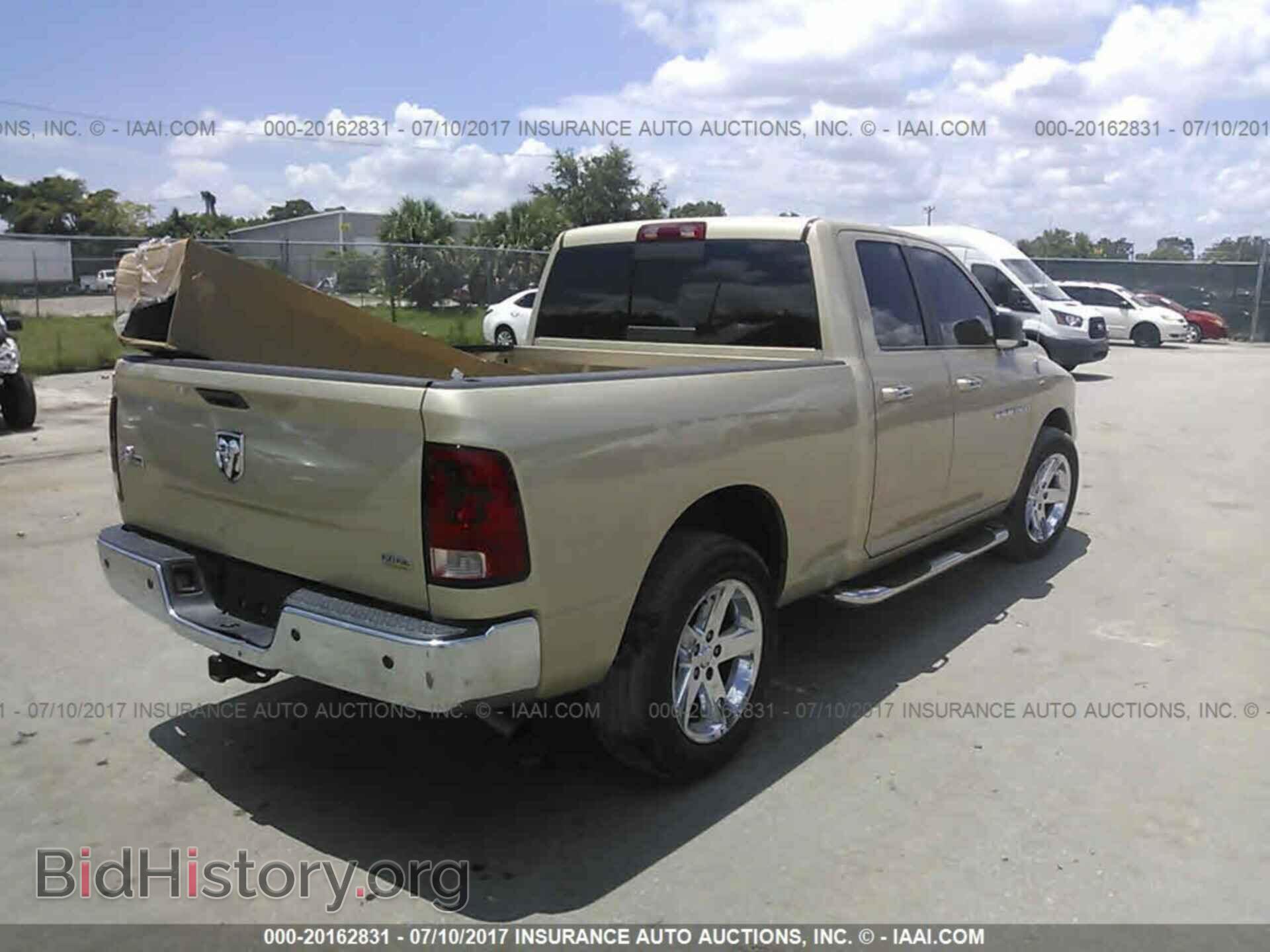 2011 Dodge Ram 1500 - VIN: 1D7RB1GP7BS515715 - Фото 4