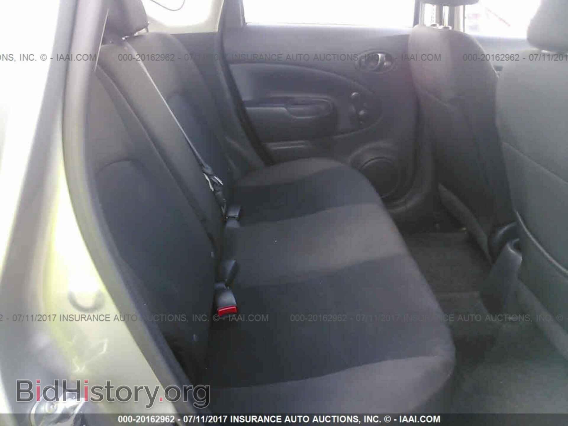 2015 Nissan Versa note - VIN: 3N1CE2CP1FL394433 - Photo 8