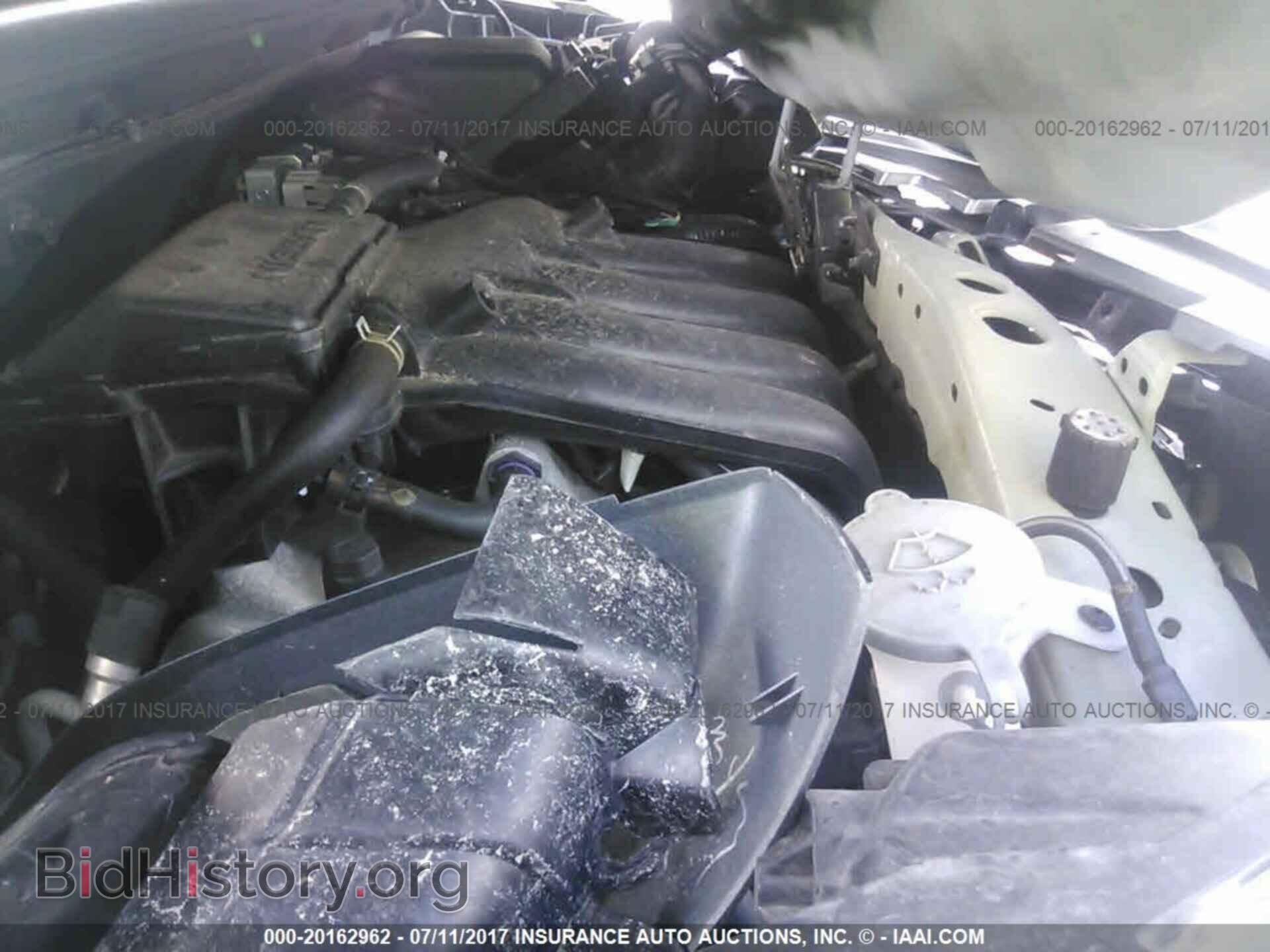 2015 Nissan Versa note - VIN: 3N1CE2CP1FL394433 - Photo 10