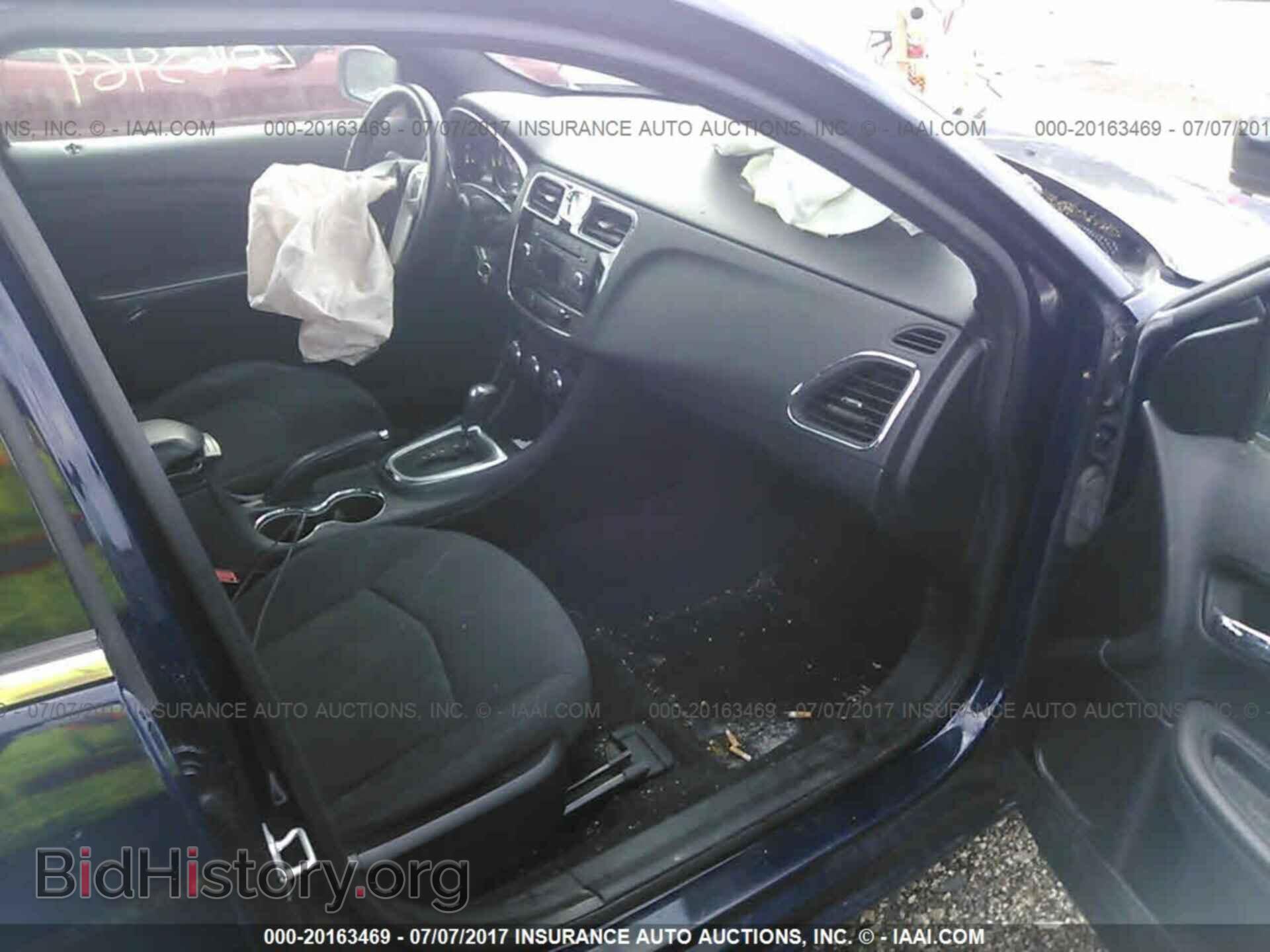 2013 Chrysler 200 - VIN: 1C3CCBBB8DN735174 - Фото 5