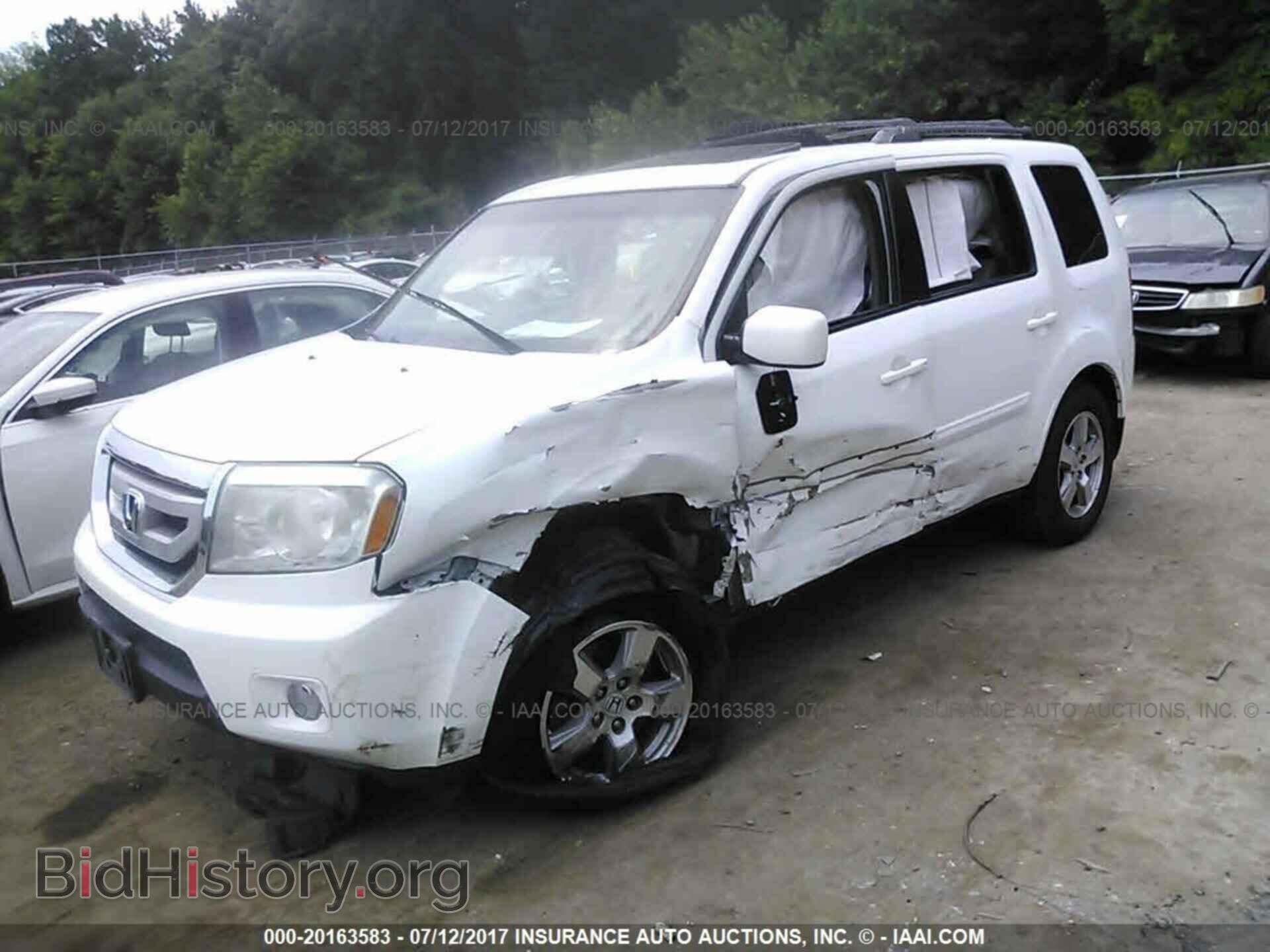 2011 Honda Pilot - VIN: 5FNYF4H5XBB015330 - Фото 2