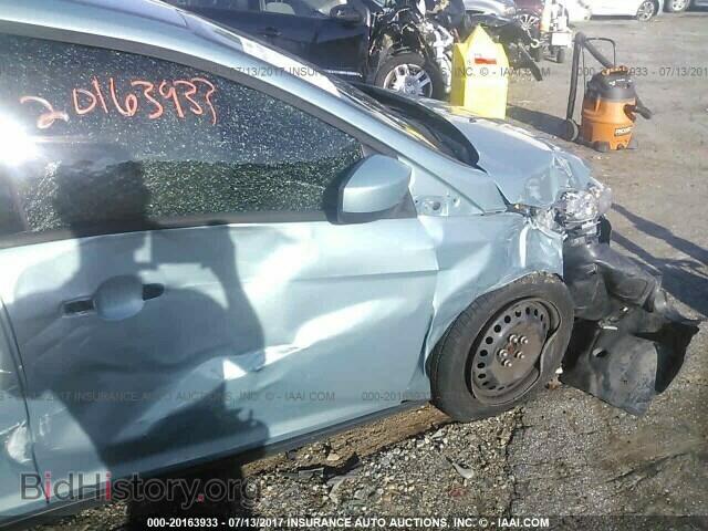 2012 Ford Focus - VIN: 1FAHP3F25CL277888 - Photo 6