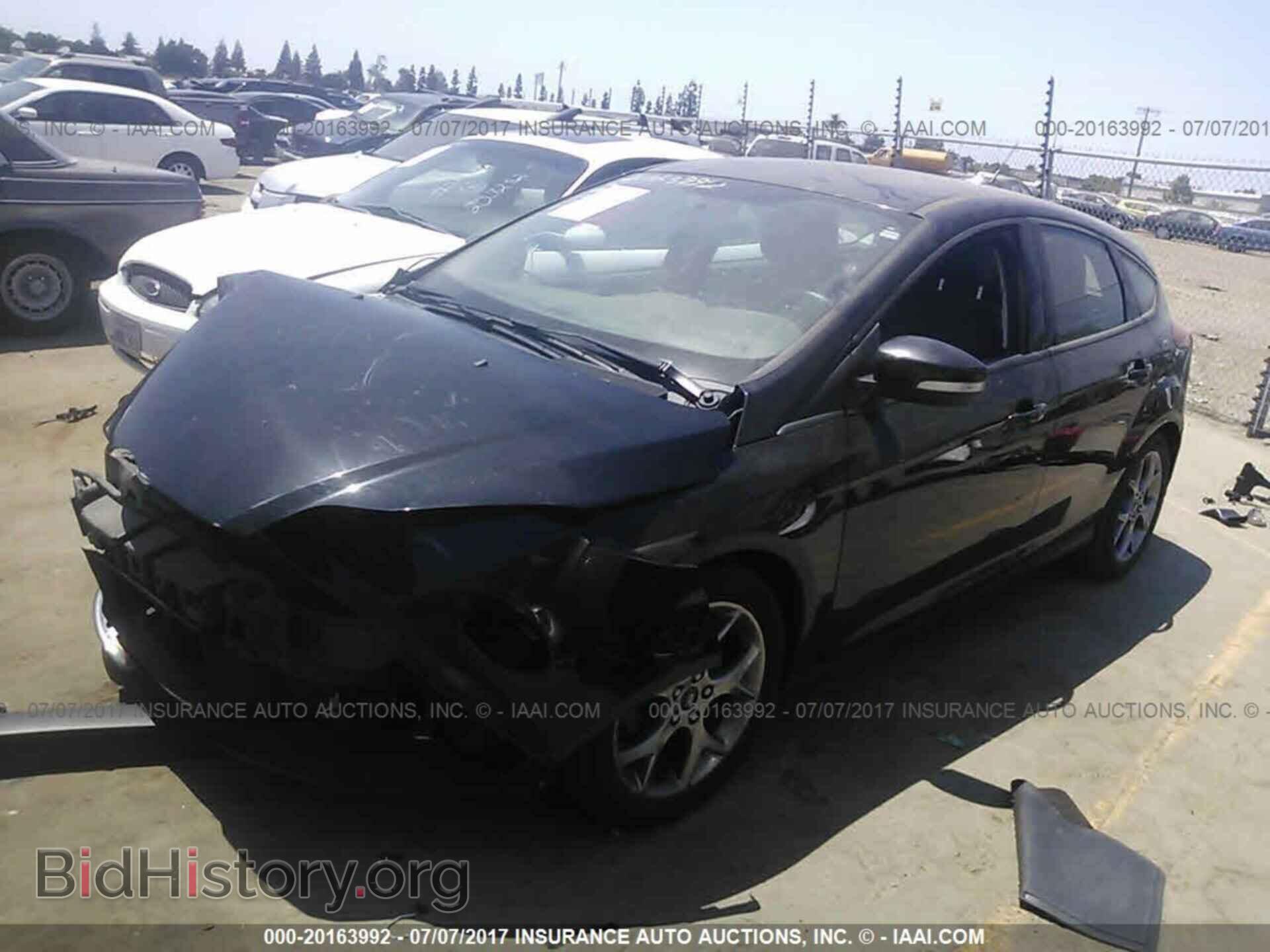 2013 Ford Focus - VIN: 1FADP3K29DL279164 - Фото 2