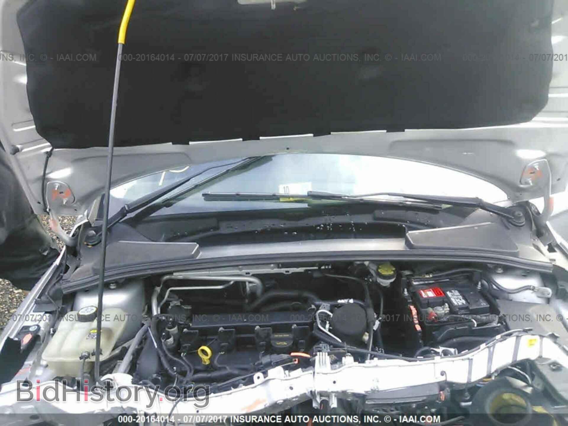 2012 Ford Focus - VIN: 1FAHP3F24CL217424 - Photo 10
