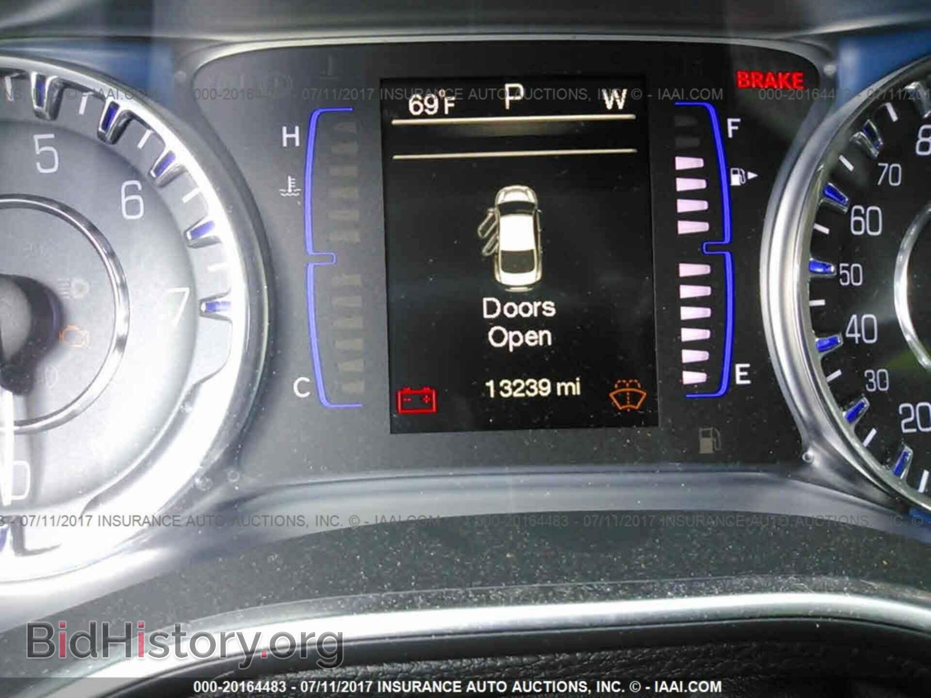 2015 Chrysler 200 - VIN: 1C3CCCABXFN710741 - Photo 7