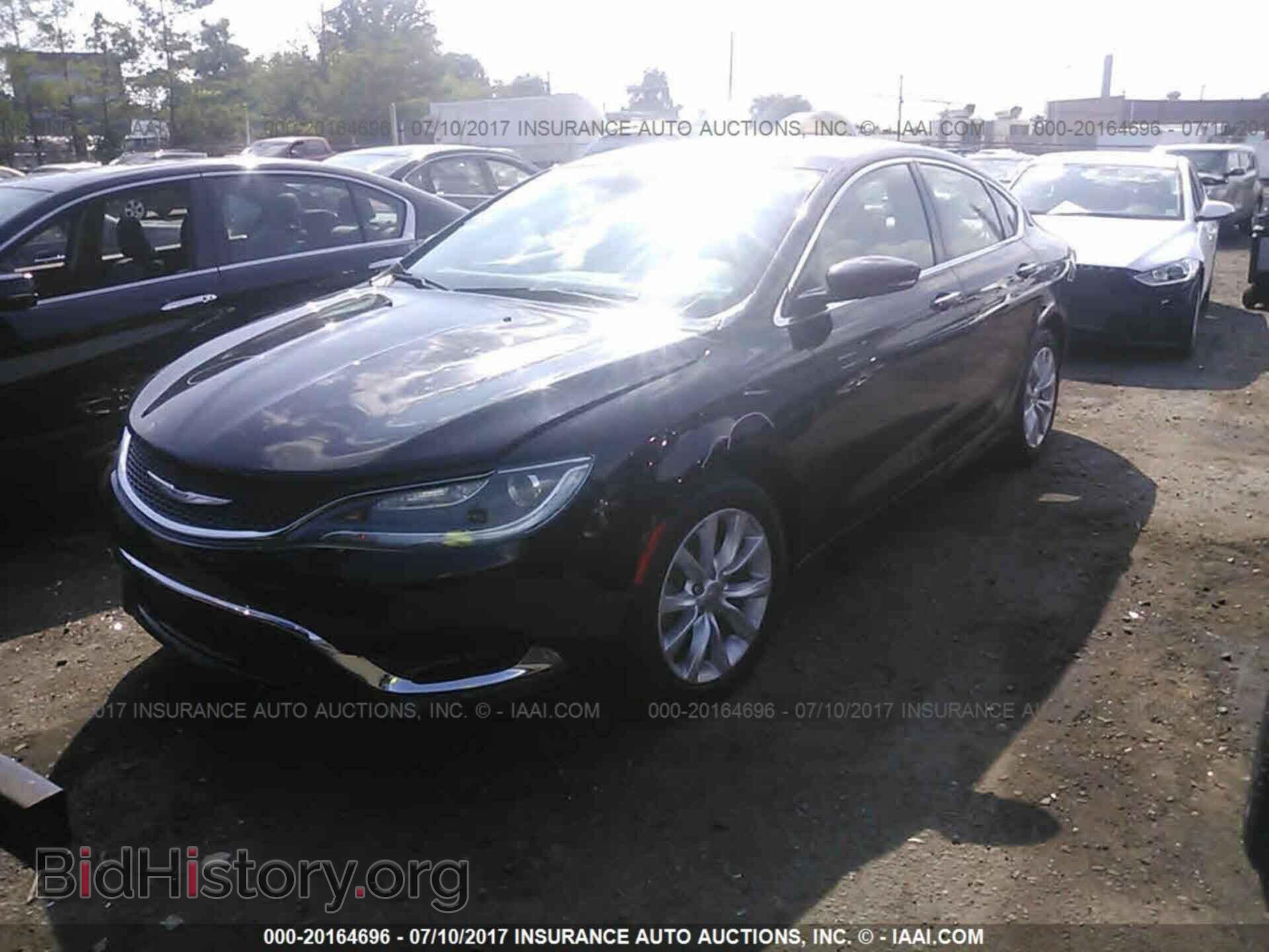 2015 Chrysler 200 - VIN: 1C3CCCCB9FN611843 - Фото 2