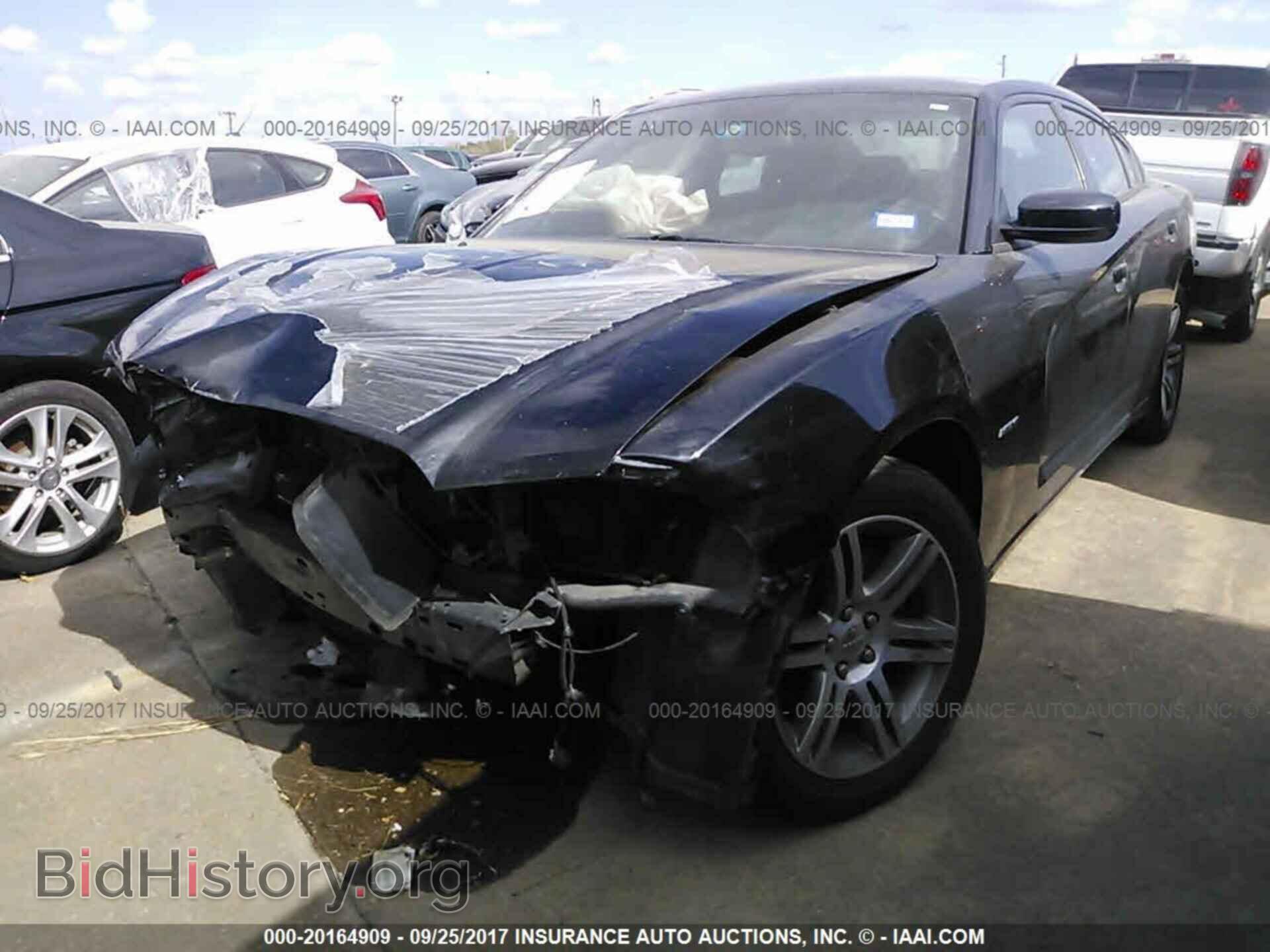 2013 Dodge Charger - VIN: 2C3CDXCT8DH702010 - Фото 2