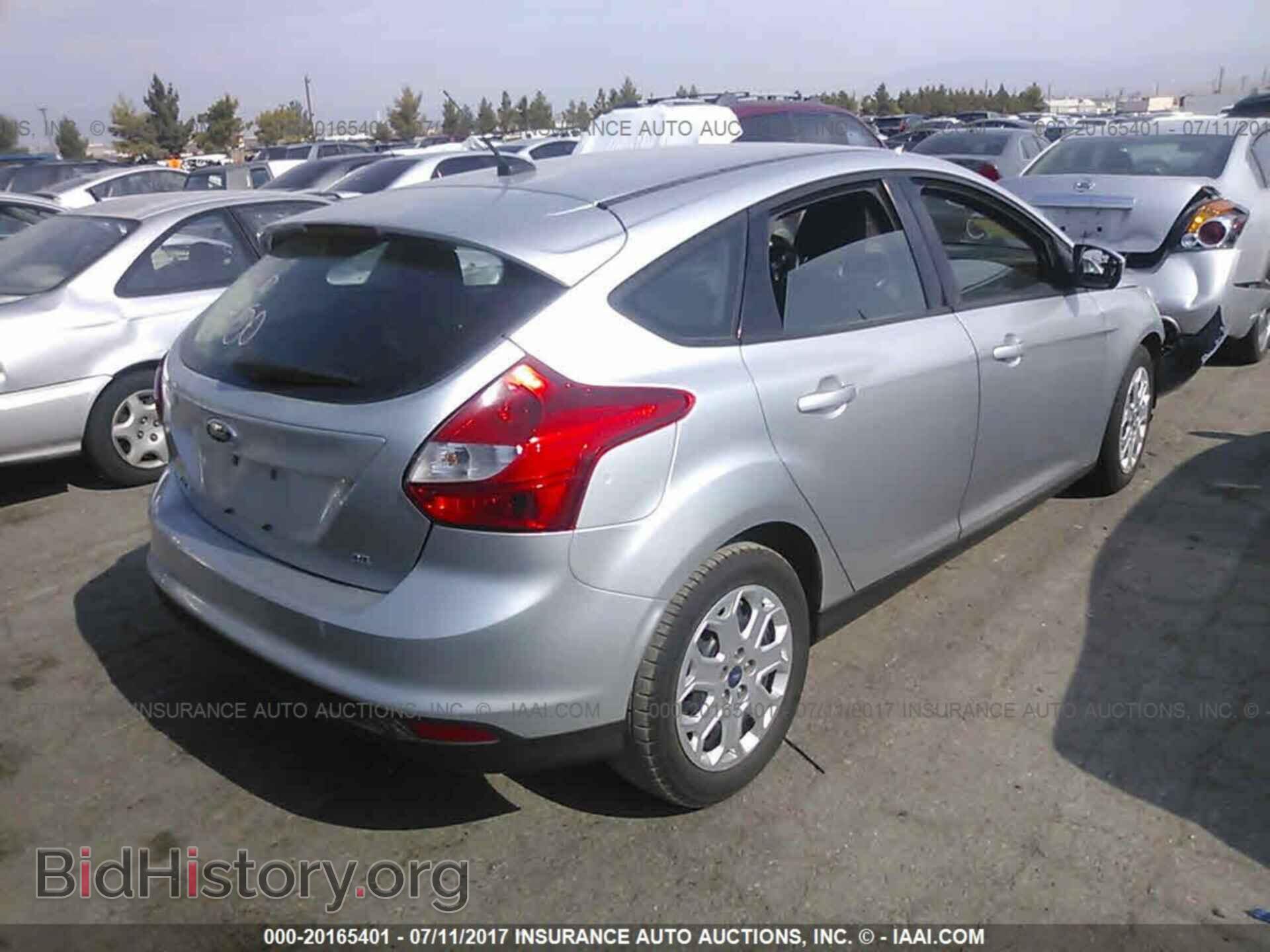 2012 Ford Focus - VIN: 1FAHP3K22CL302249 - Photo 4