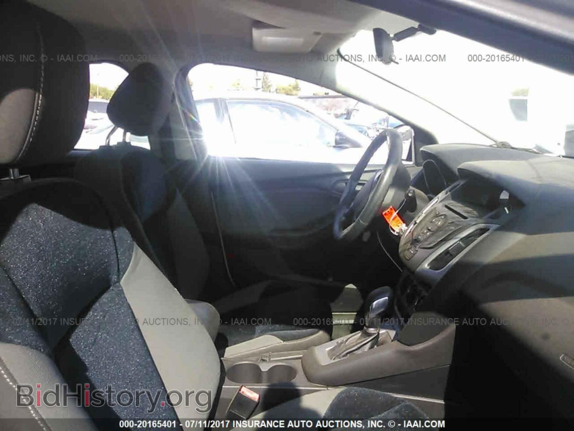 2012 Ford Focus - VIN: 1FAHP3K22CL302249 - Photo 5