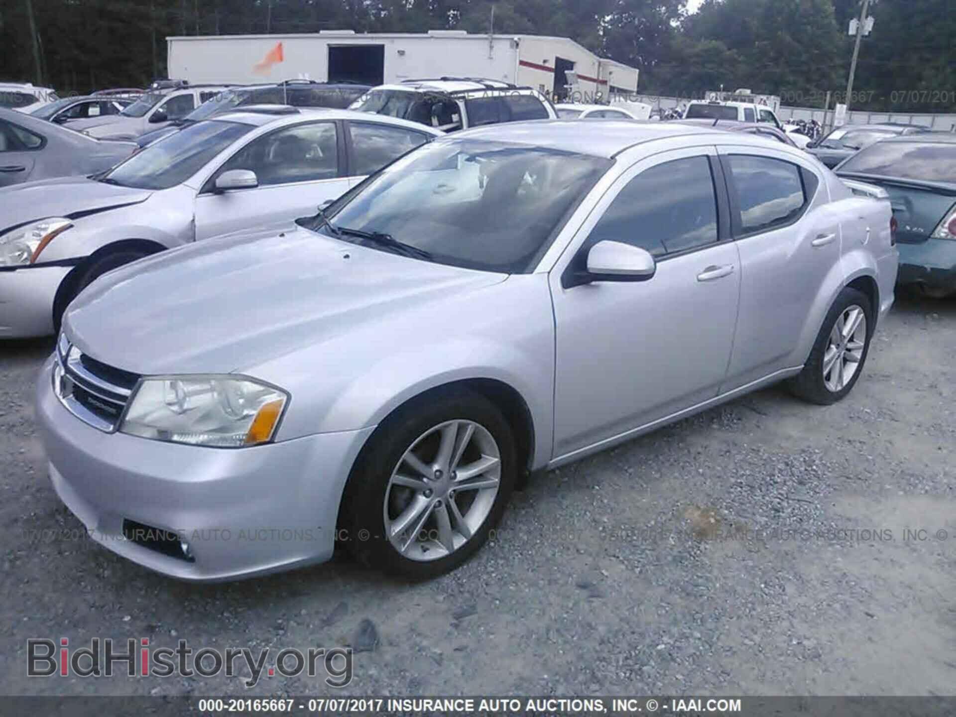 2011 Dodge Avenger - VIN: 1B3BD1FG0BN543685 - Photo 2