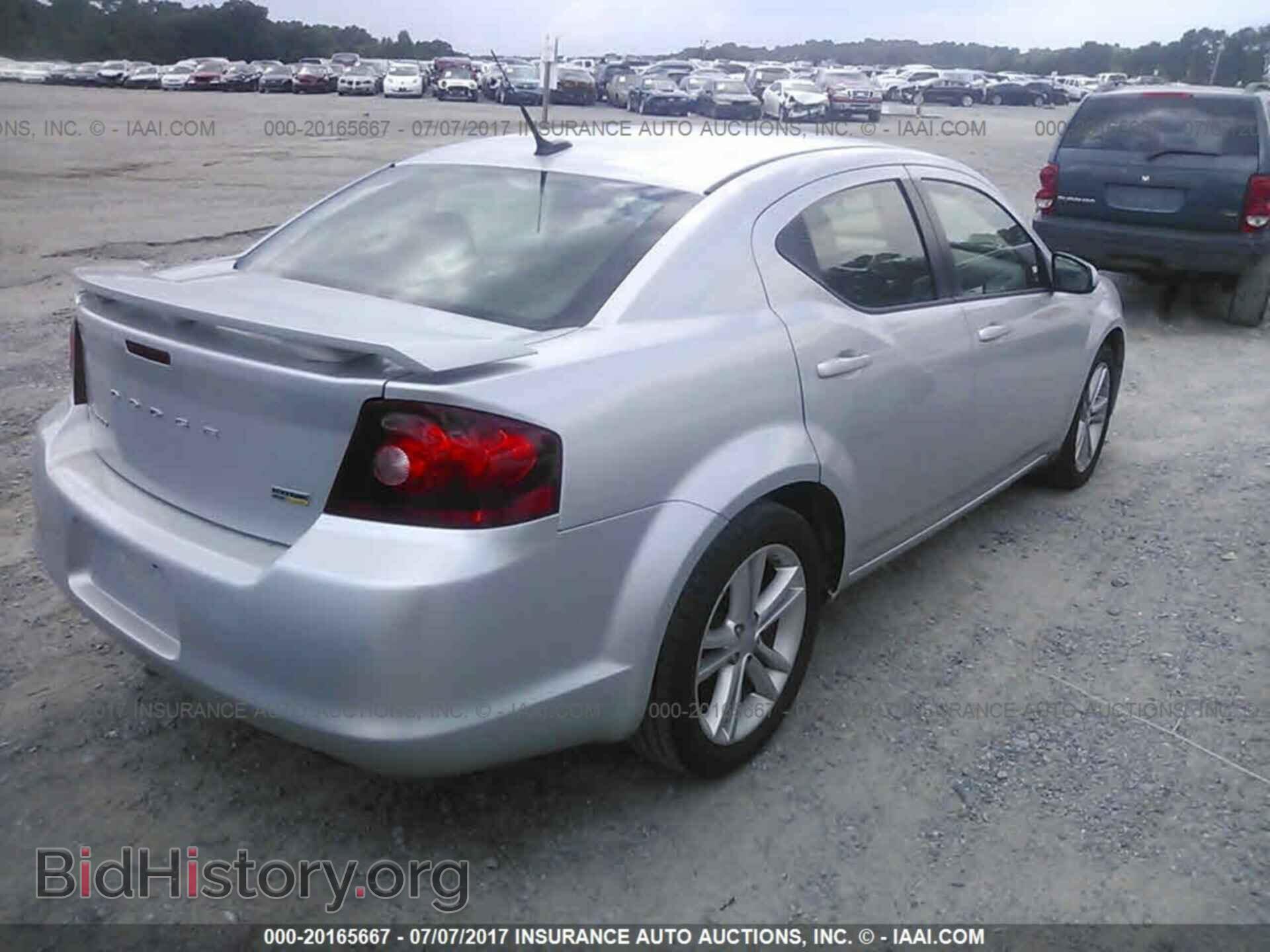 2011 Dodge Avenger - VIN: 1B3BD1FG0BN543685 - Photo 4
