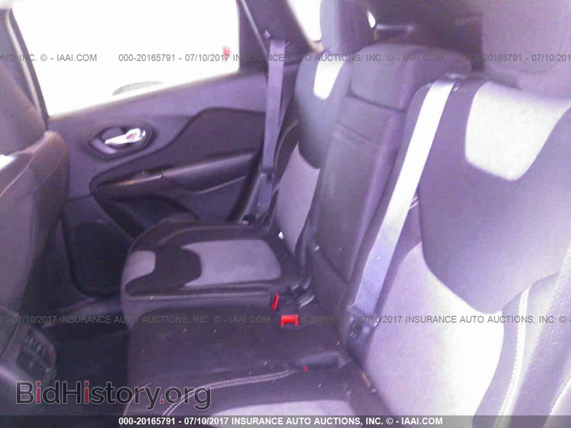 2014 Jeep Cherokee - VIN: 1C4PJMCS7EW227710 - Фото 8