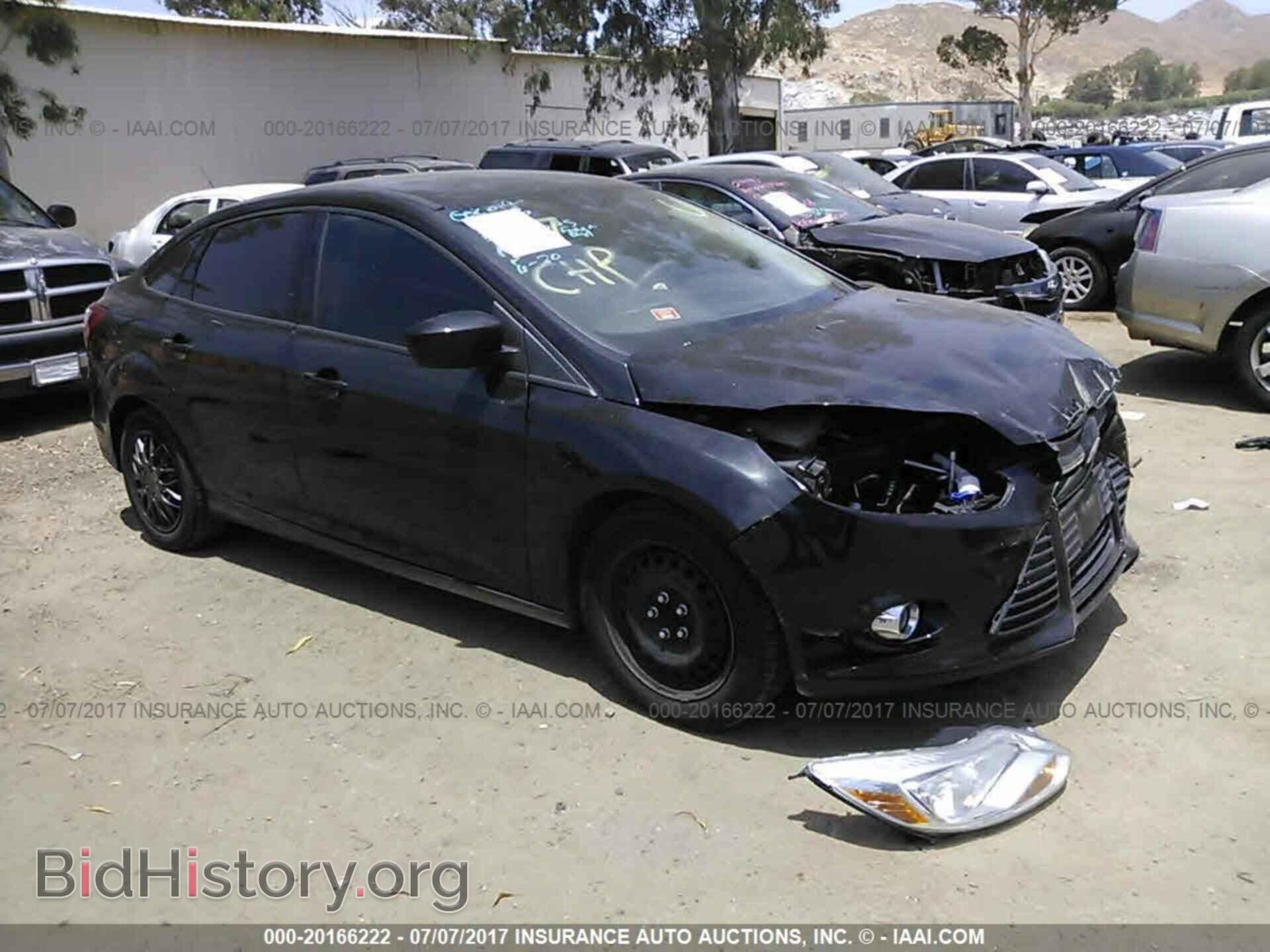 Photo 1FAHP3F22CL163394 - Ford Focus 2012