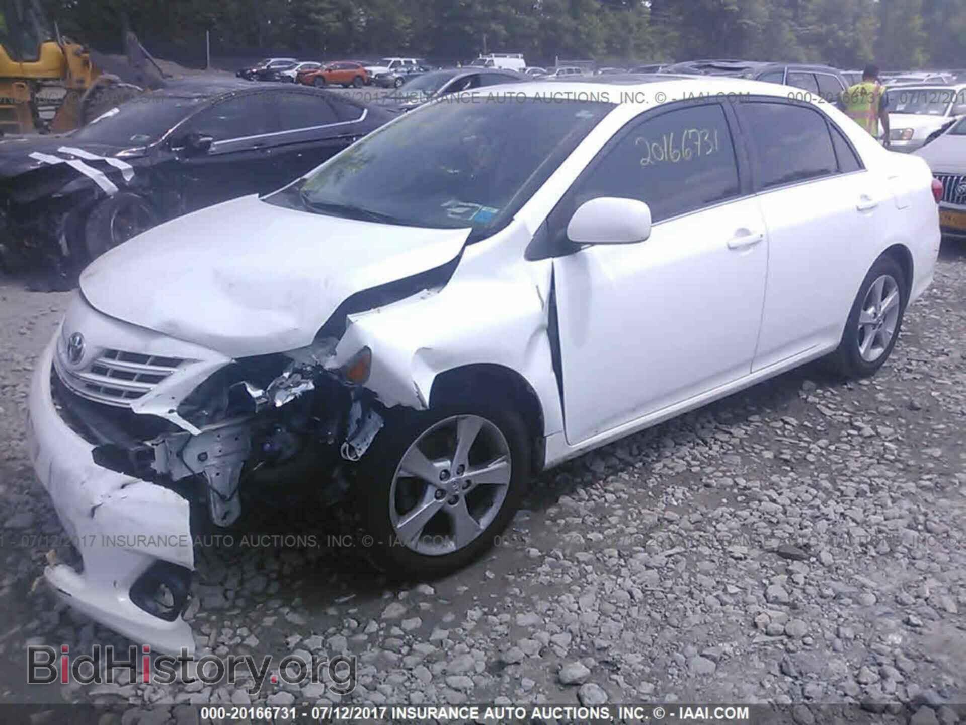 2013 Toyota Corolla - VIN: 2T1BU4EE9DC028027 - Фото 2