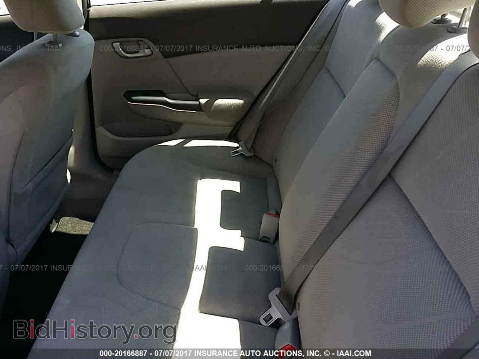 2012 Honda Civic - VIN: 19XFB2F55CE330926 - Photo 8