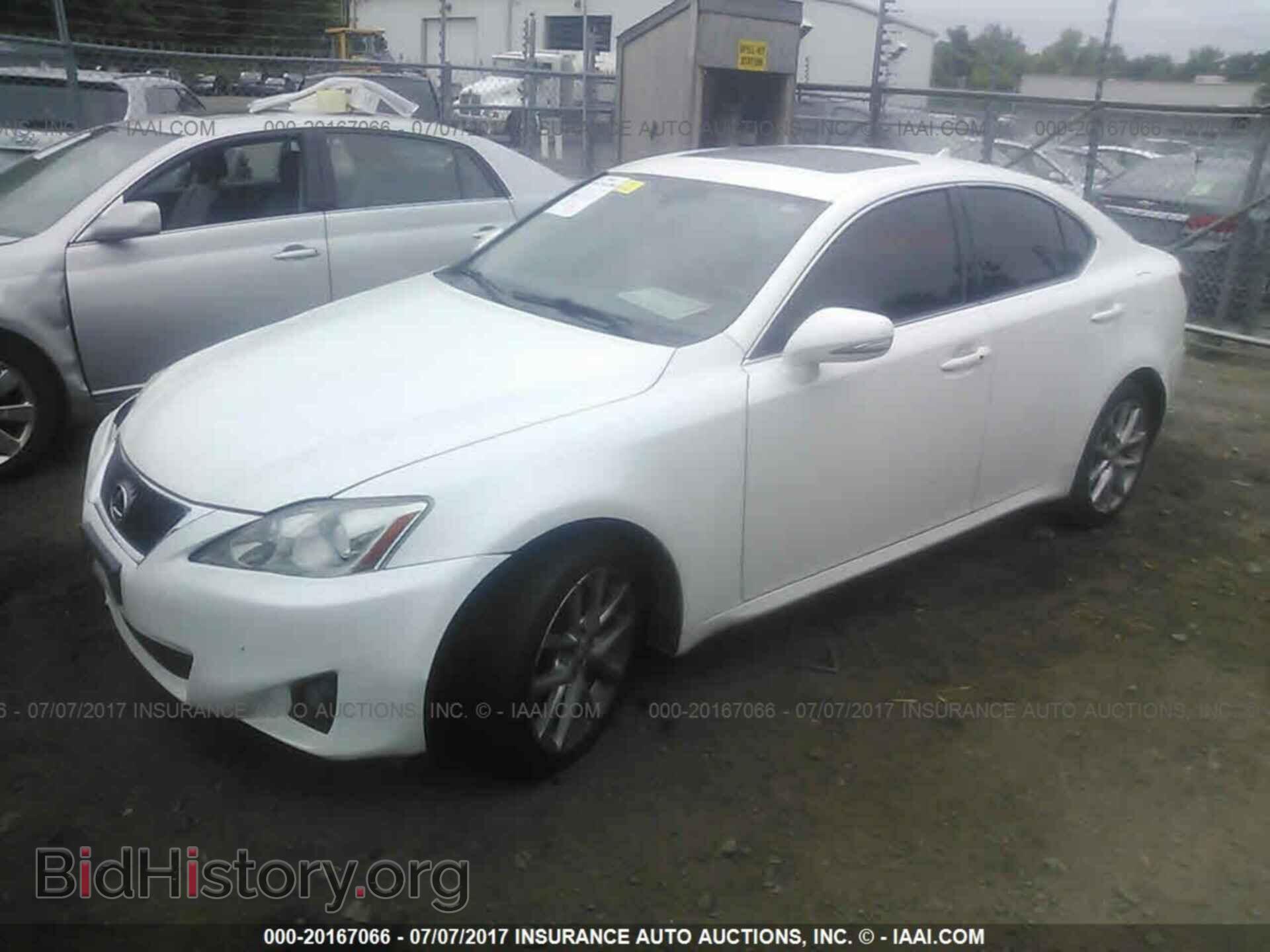 2011 Lexus Is - VIN: JTHCF5C20B5049595 - Photo 2