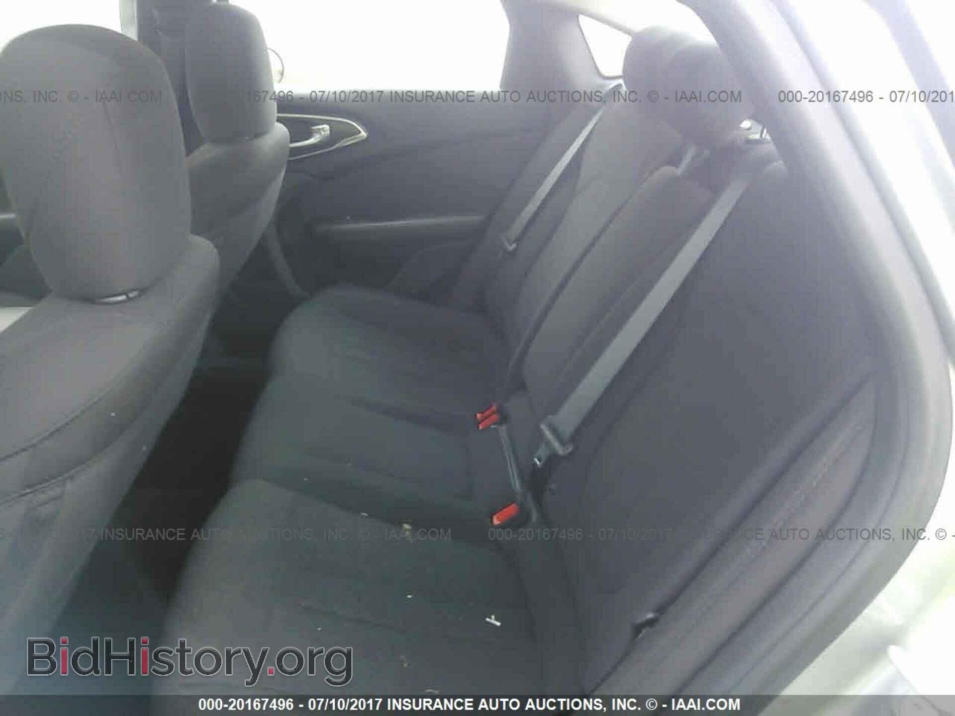 2016 Chrysler 200 - VIN: 1C3CCCAB8GN165916 - Photo 8