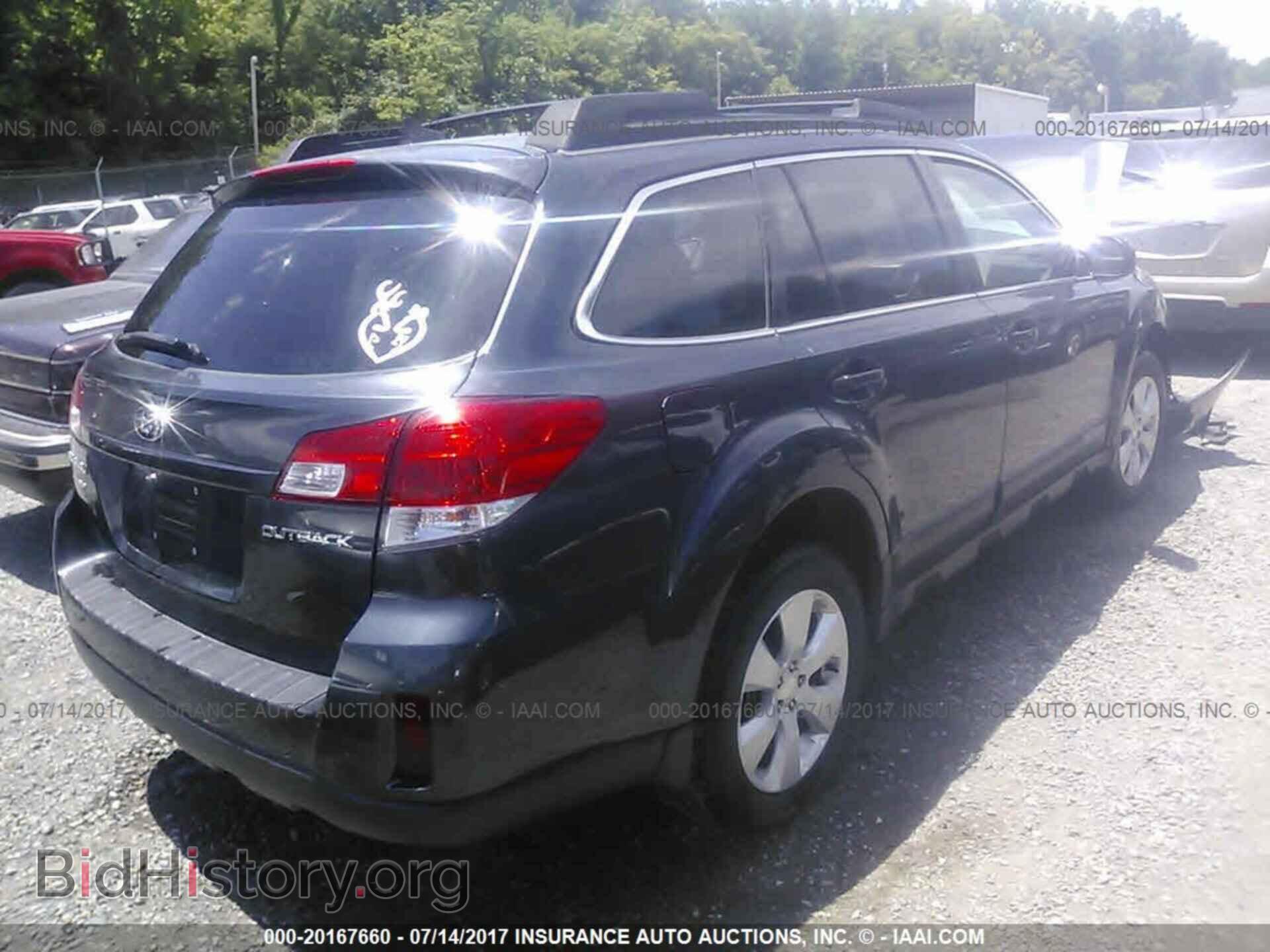 2011 Subaru Outback - VIN: 4S4BRCLC4B3388093 - Фото 4
