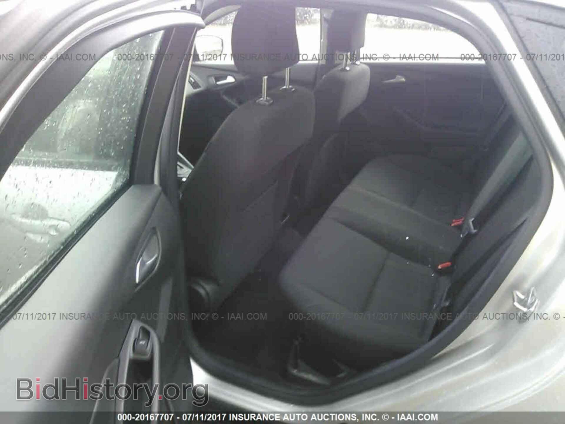 2017 Ford Focus - VIN: 1FADP3F24HL251787 - Photo 8