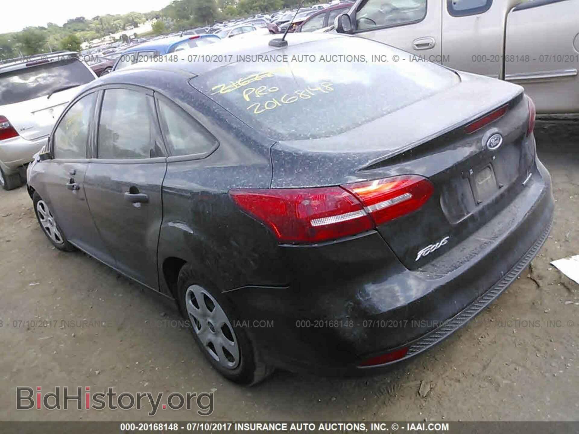 2016 Ford Focus - VIN: 1FADP3E2XGL216042 - Фото 3