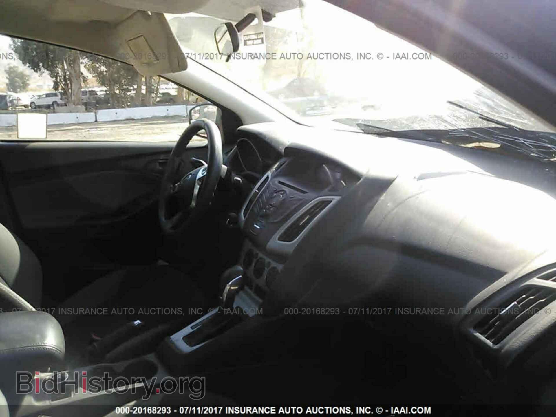 2012 Ford Focus - VIN: 1FAHP3F28CL362482 - Photo 5