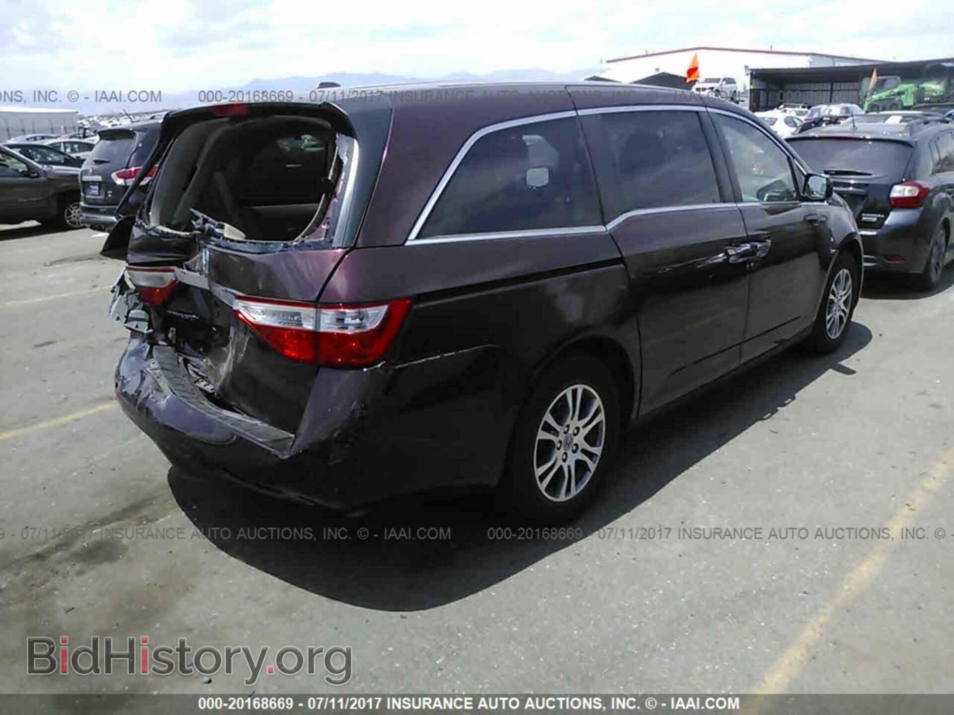 2012 Honda Odyssey - VIN: 5FNRL5H63CB096667 - Фото 4
