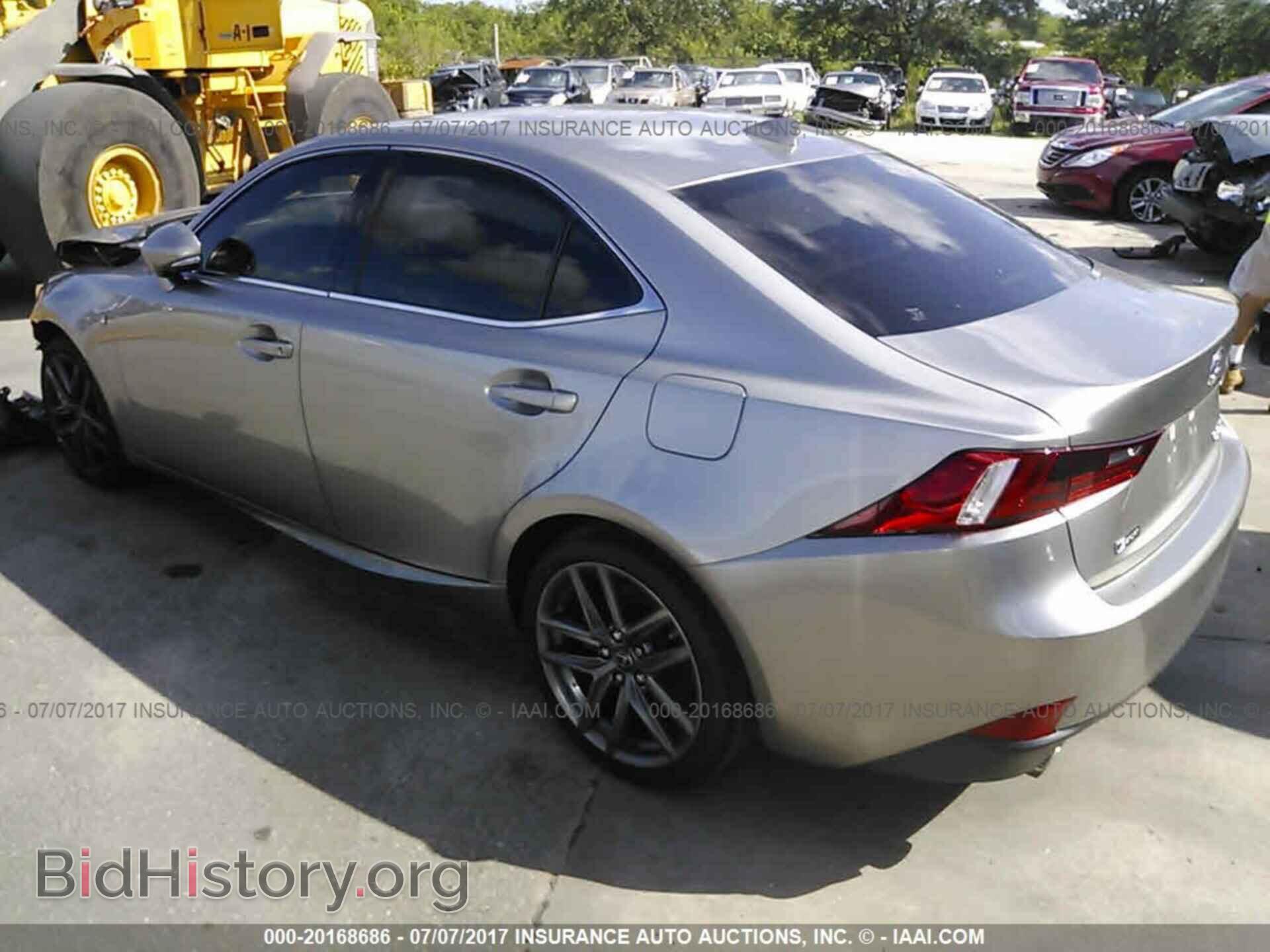 2015 Lexus Is - VIN: JTHBE1D29F5015800 - Photo 3