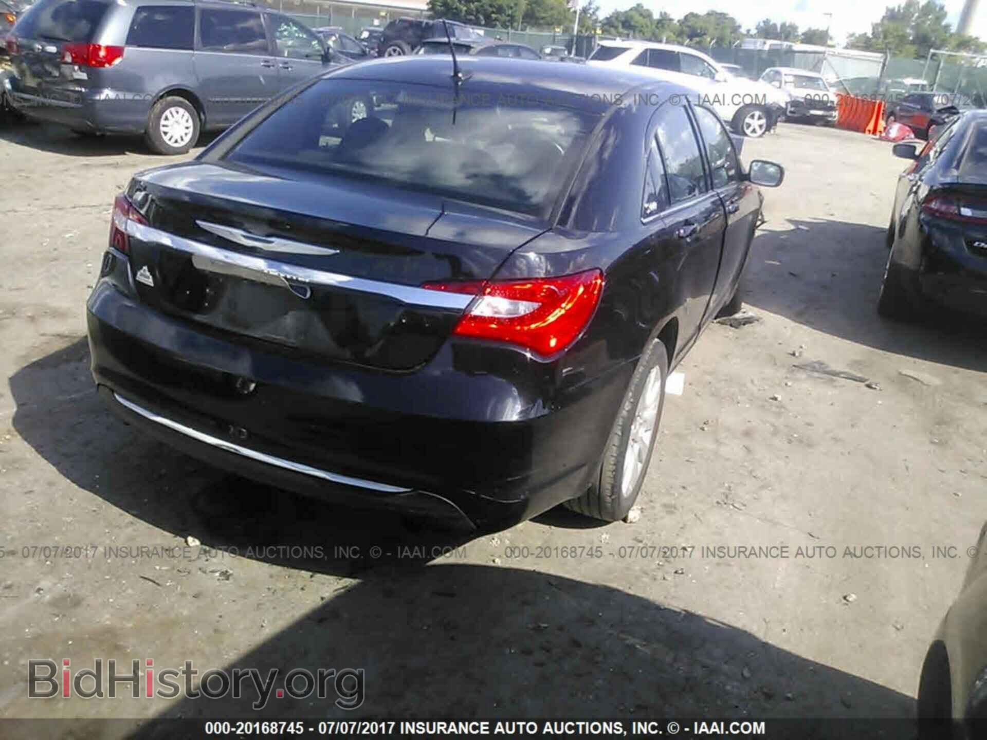2012 Chrysler 200 - VIN: 1C3CCBAB5CN108903 - Фото 4
