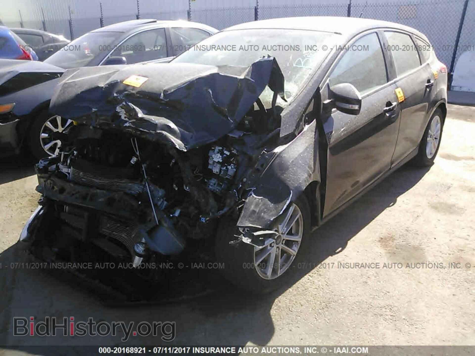 2016 Ford Focus - VIN: 1FADP3K21GL264288 - Фото 2