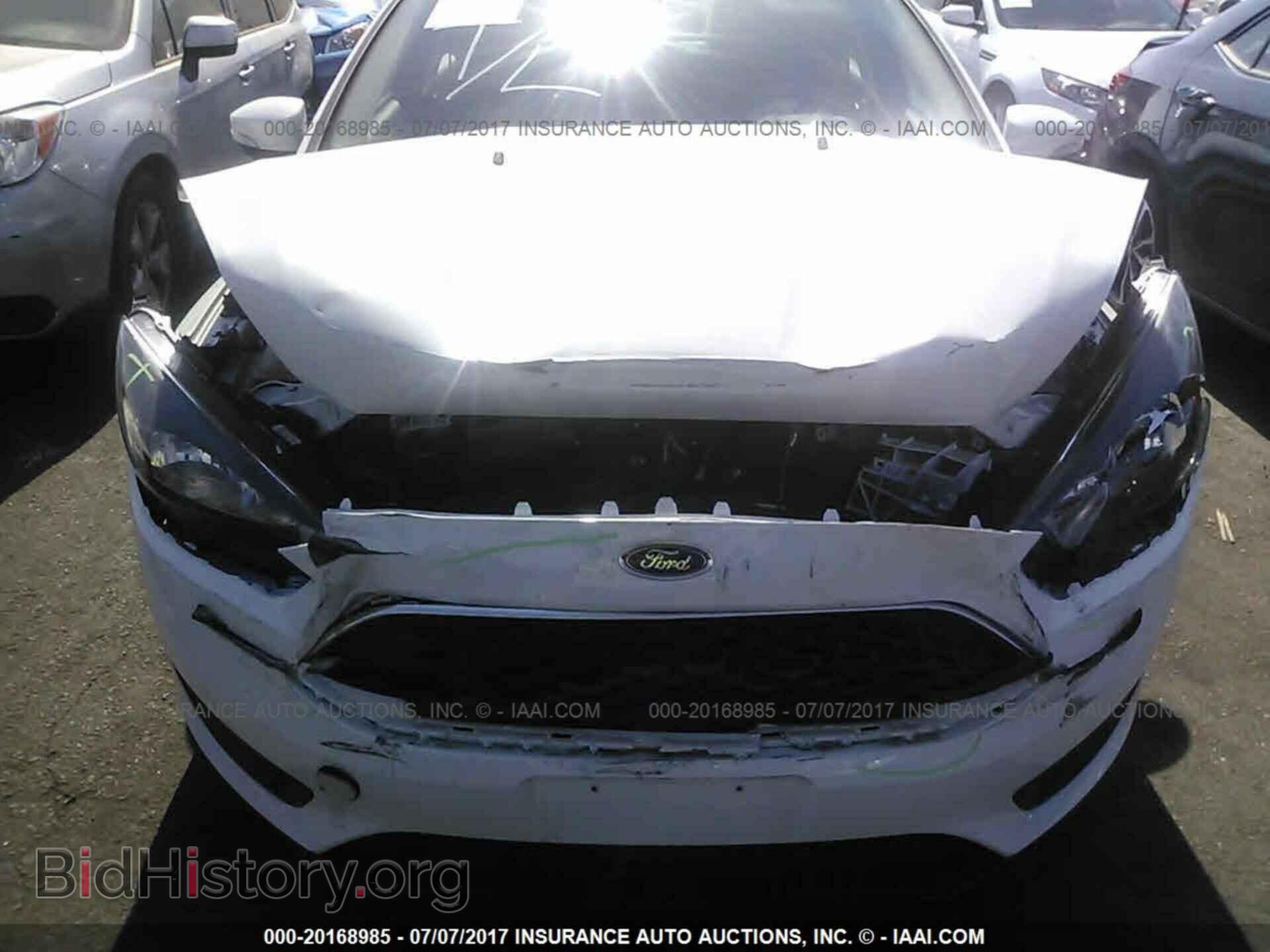 2017 Ford Focus - VIN: 1FADP3H29HL211167 - Photo 6