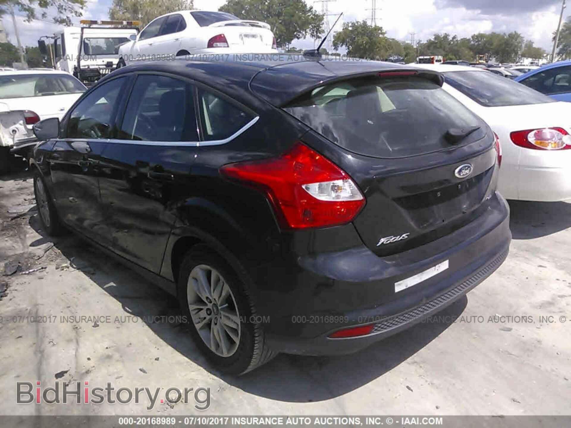 2012 Ford Focus - VIN: 1FAHP3M22CL357054 - Фото 3
