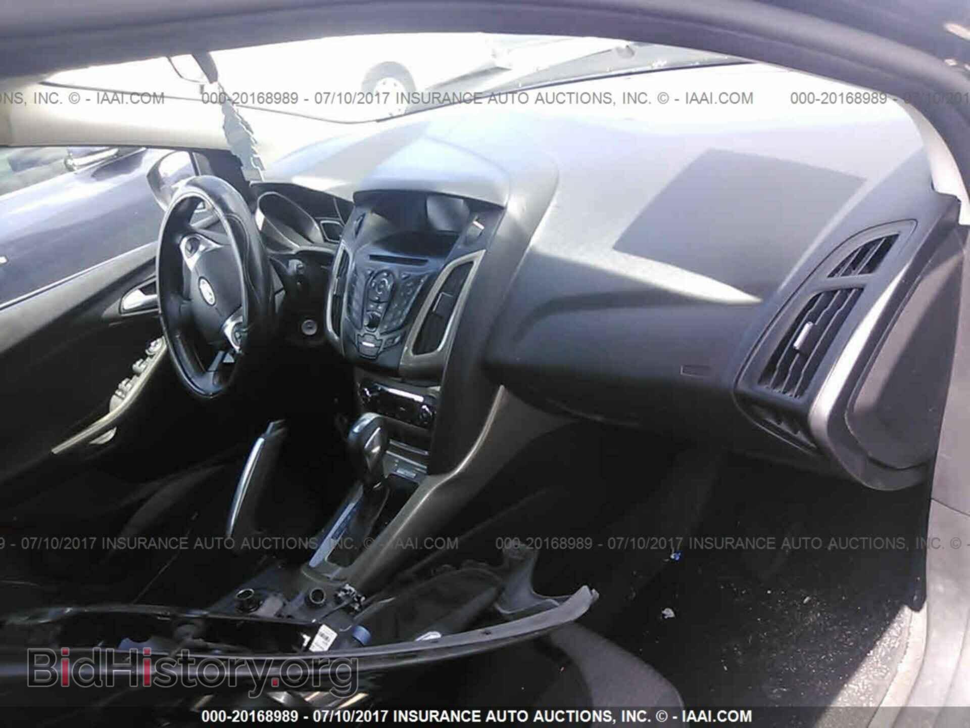 2012 Ford Focus - VIN: 1FAHP3M22CL357054 - Фото 5