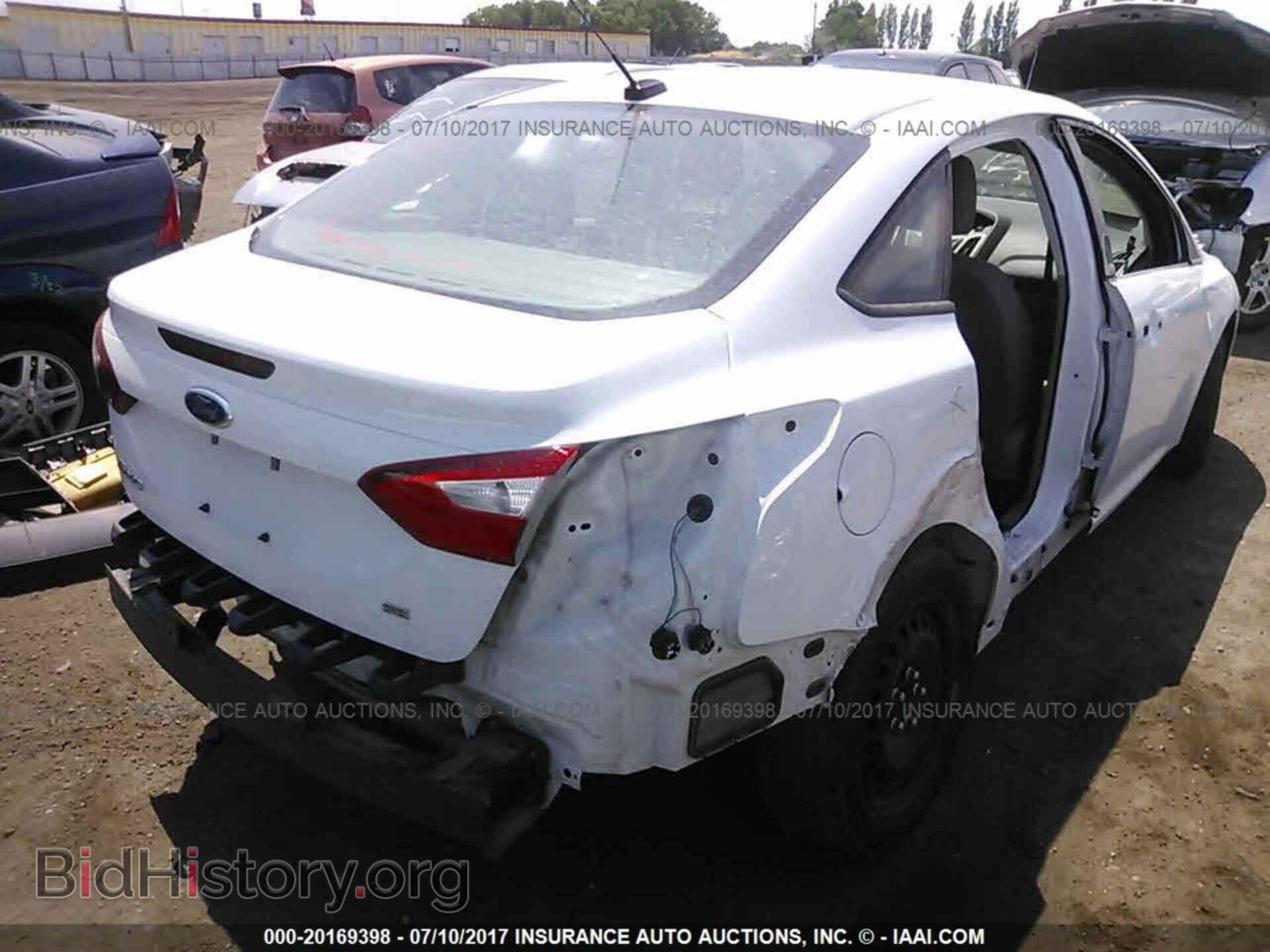 2012 Ford Focus - VIN: 1FAHP3F22CL262765 - Photo 6