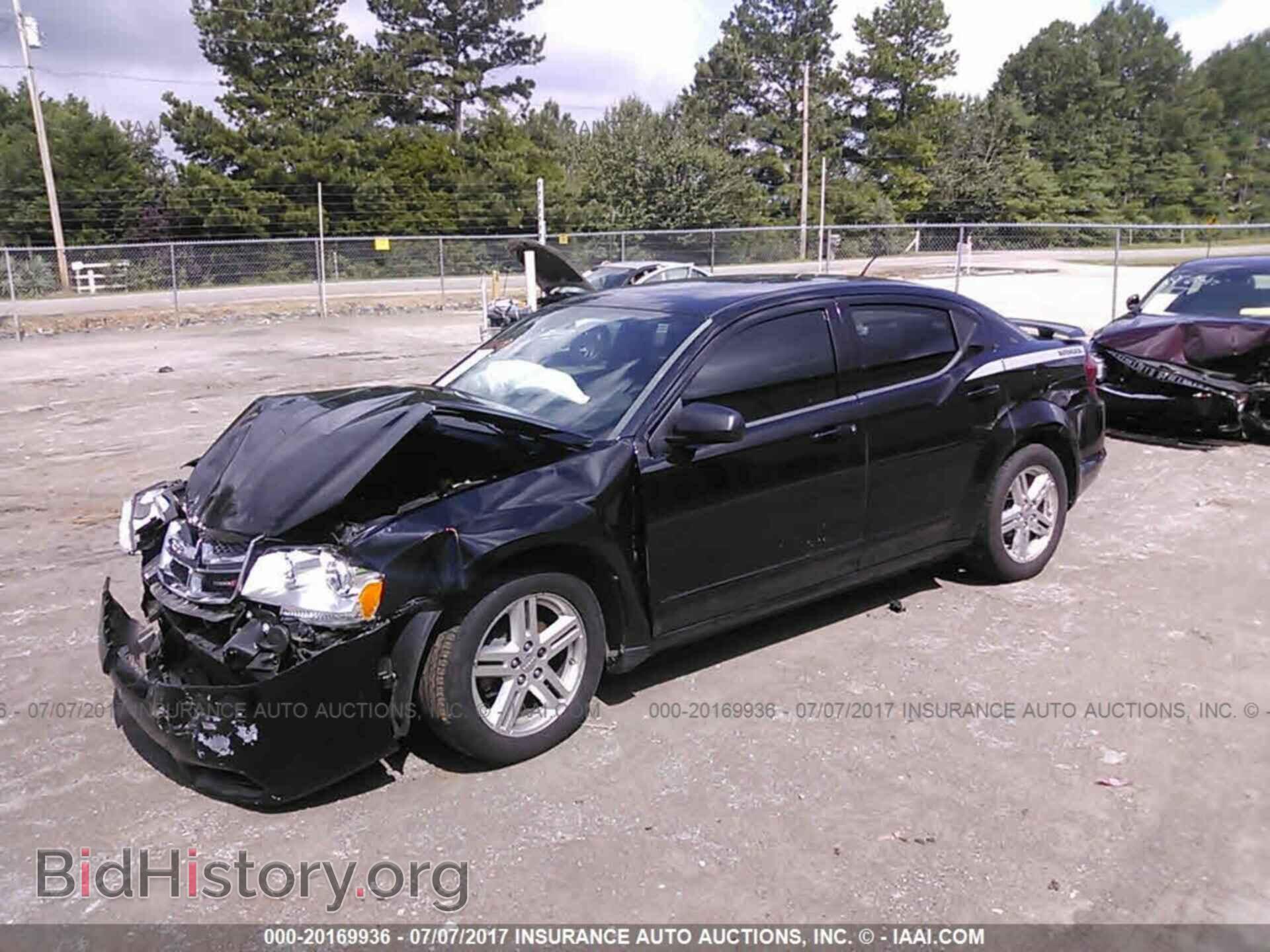 2013 Dodge Avenger - VIN: 1C3CDZCB4DN590722 - Фото 2